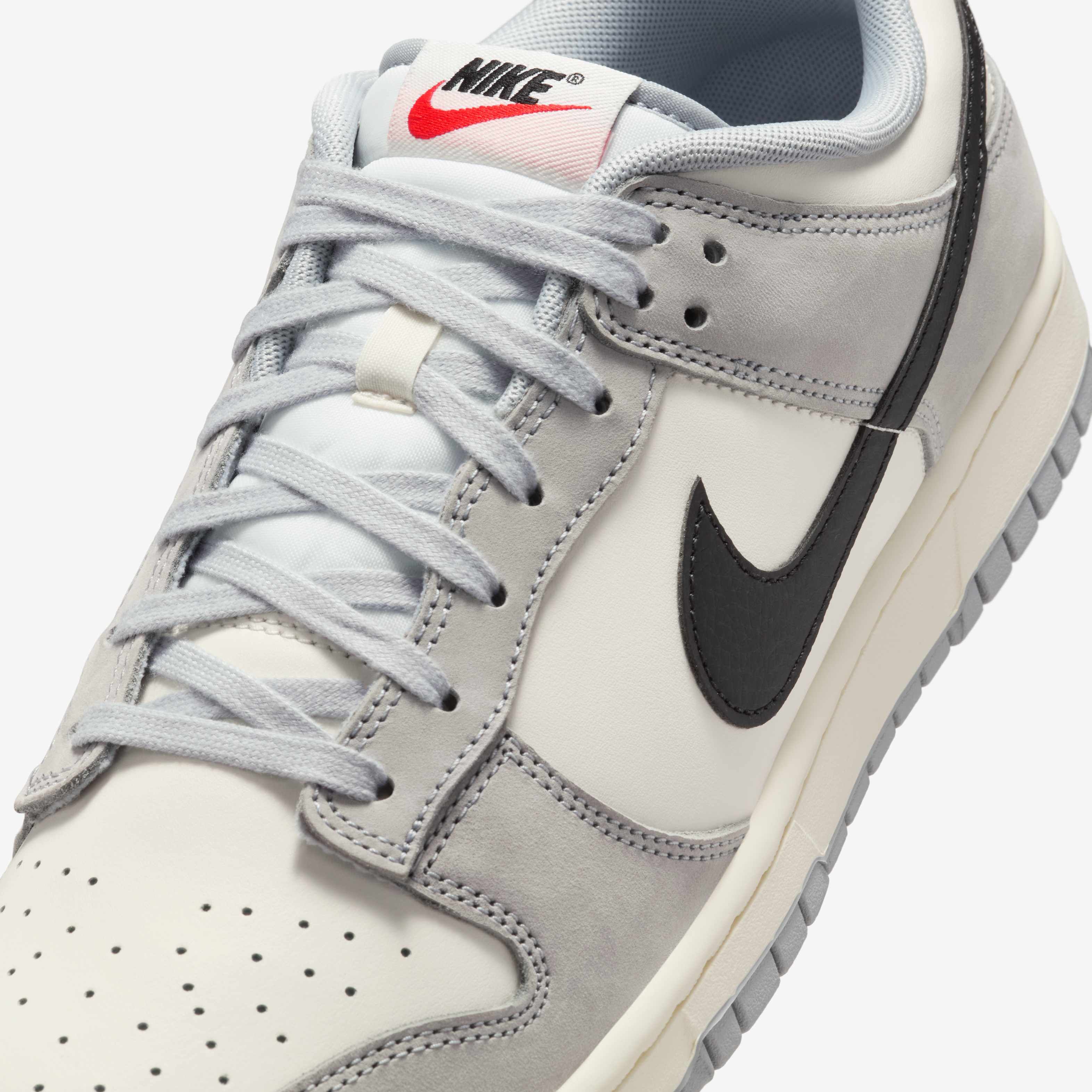 Nike Dunk Low image number 6