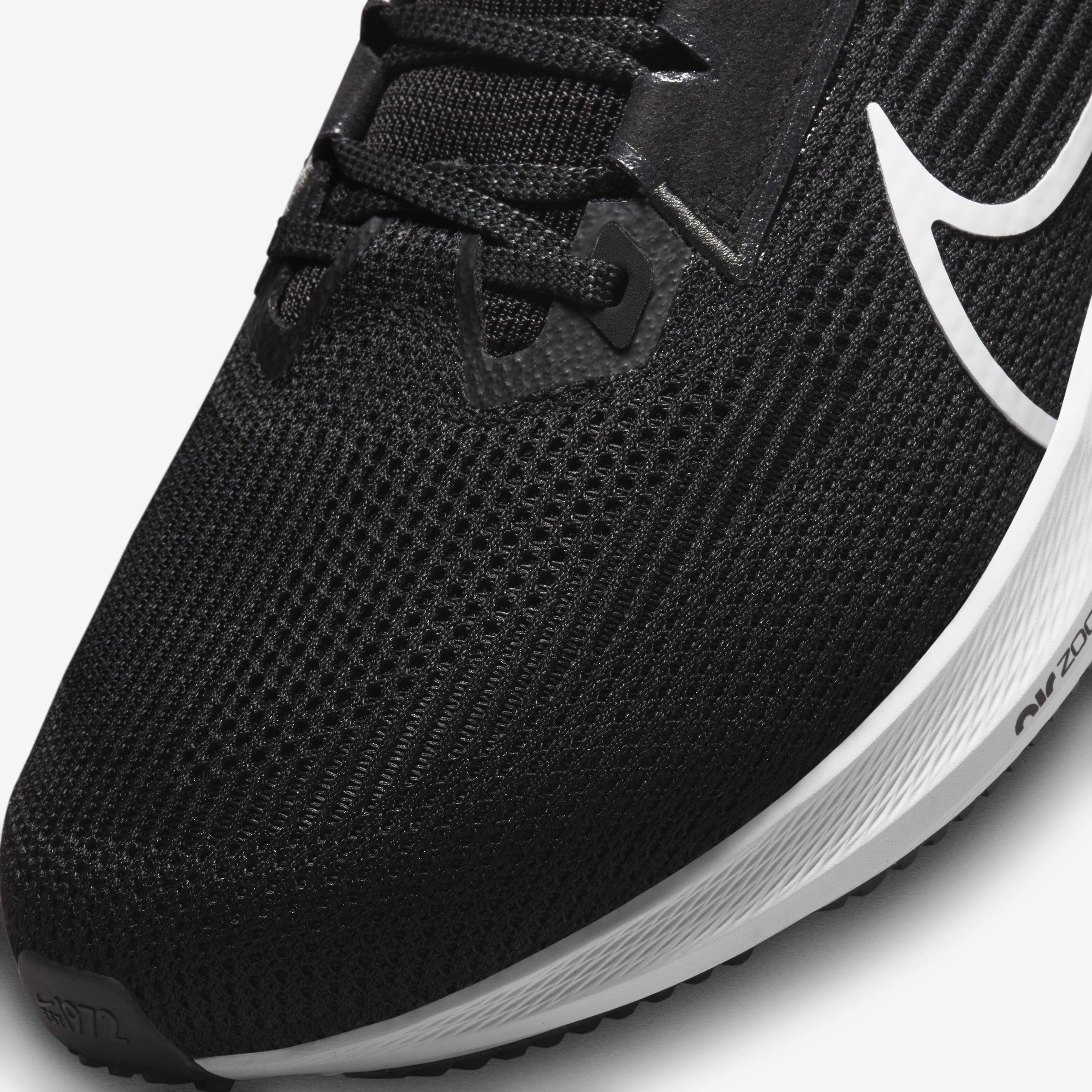 Nike Pegasus 40 image number 6