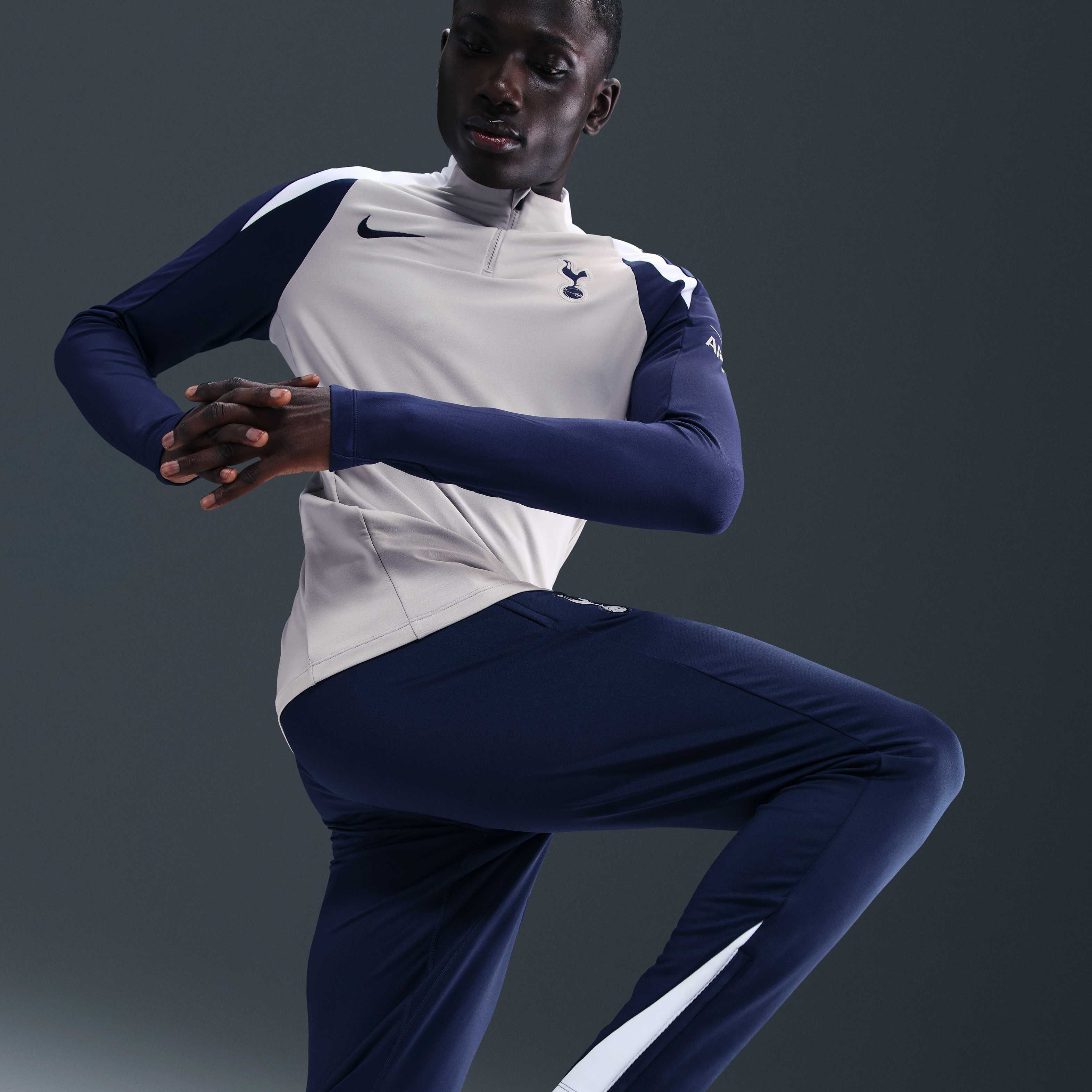 توتنهام هوتسبير سترايك image number 4