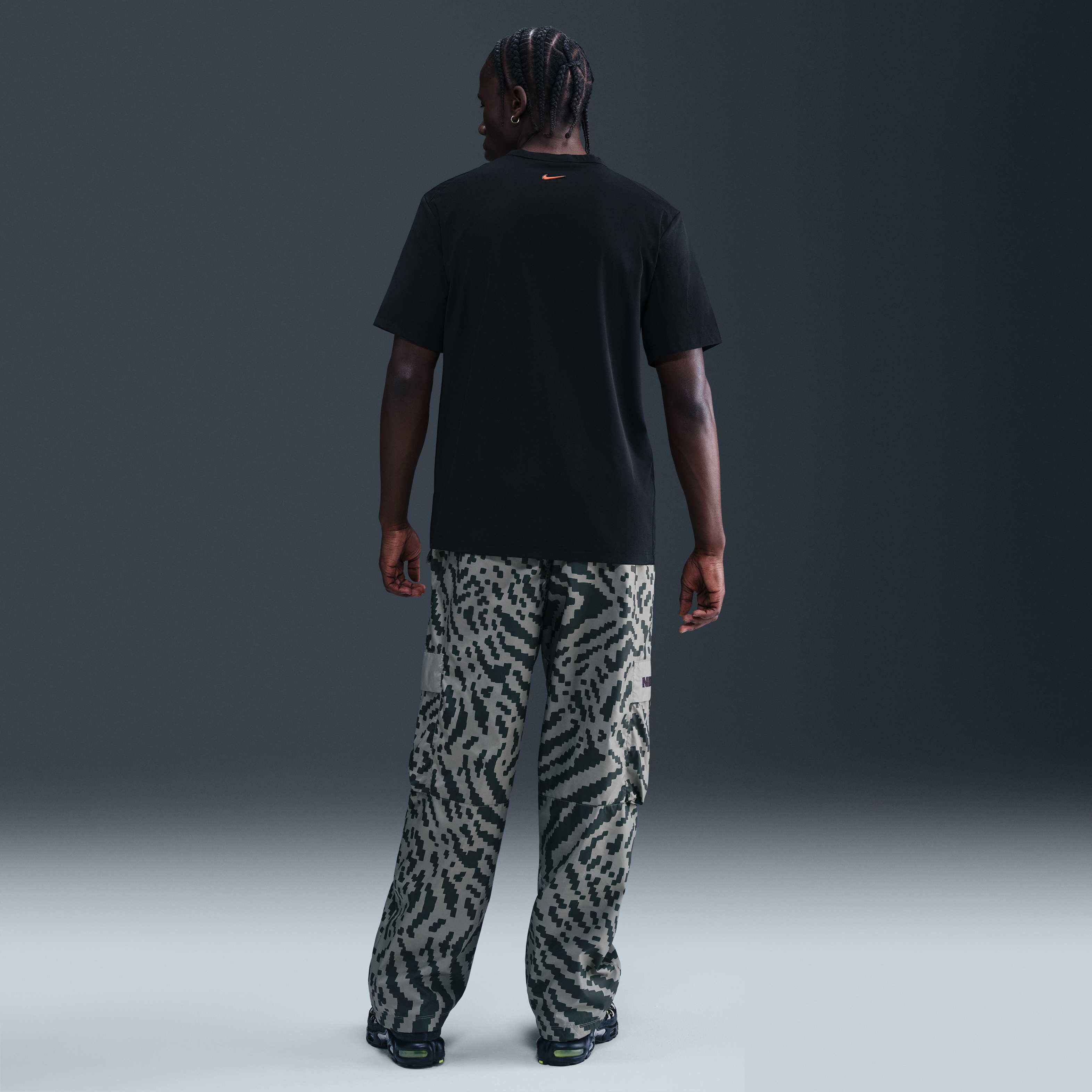 نايكي سبورتسوير توند اير image number 4