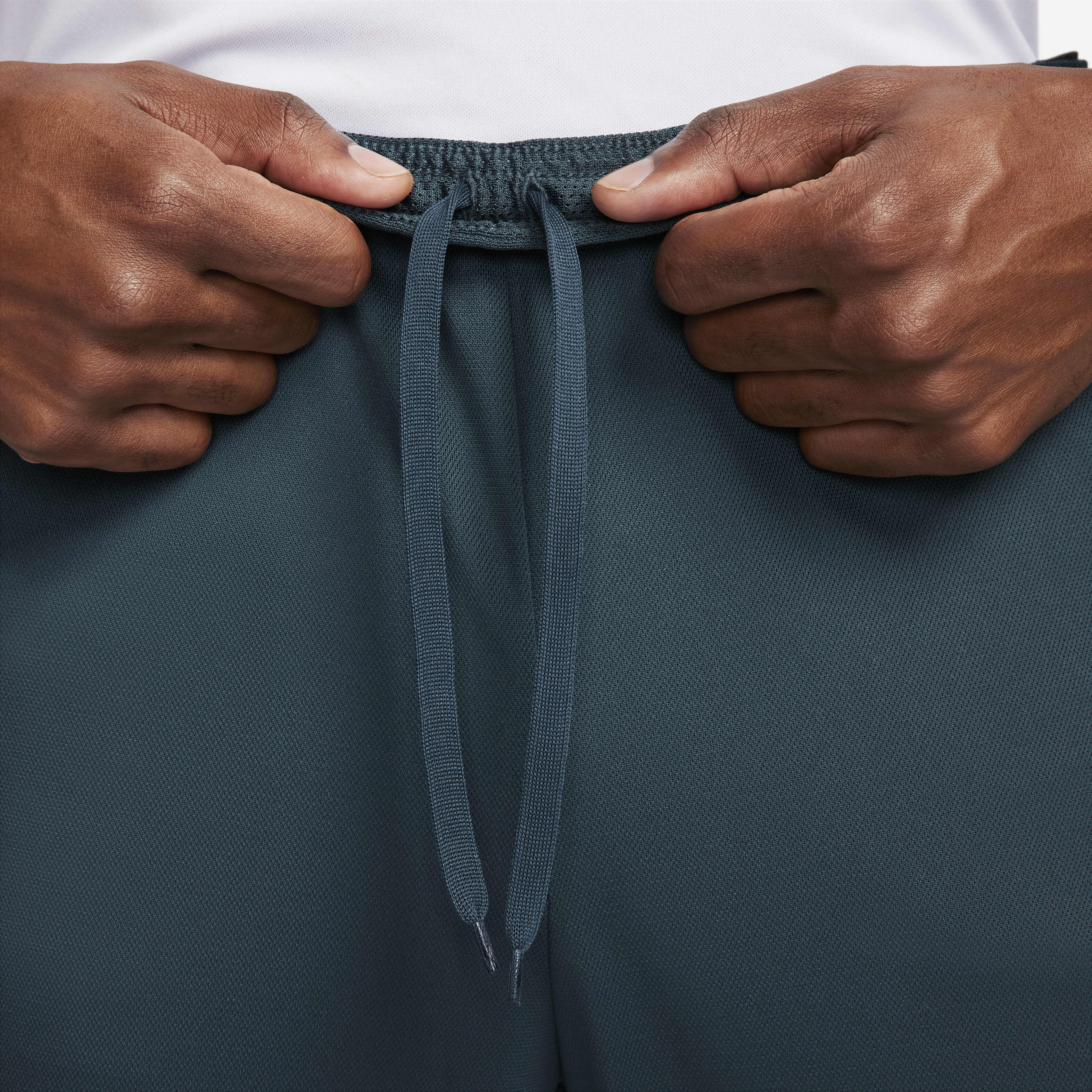 نايكي أكاديمي image number 5