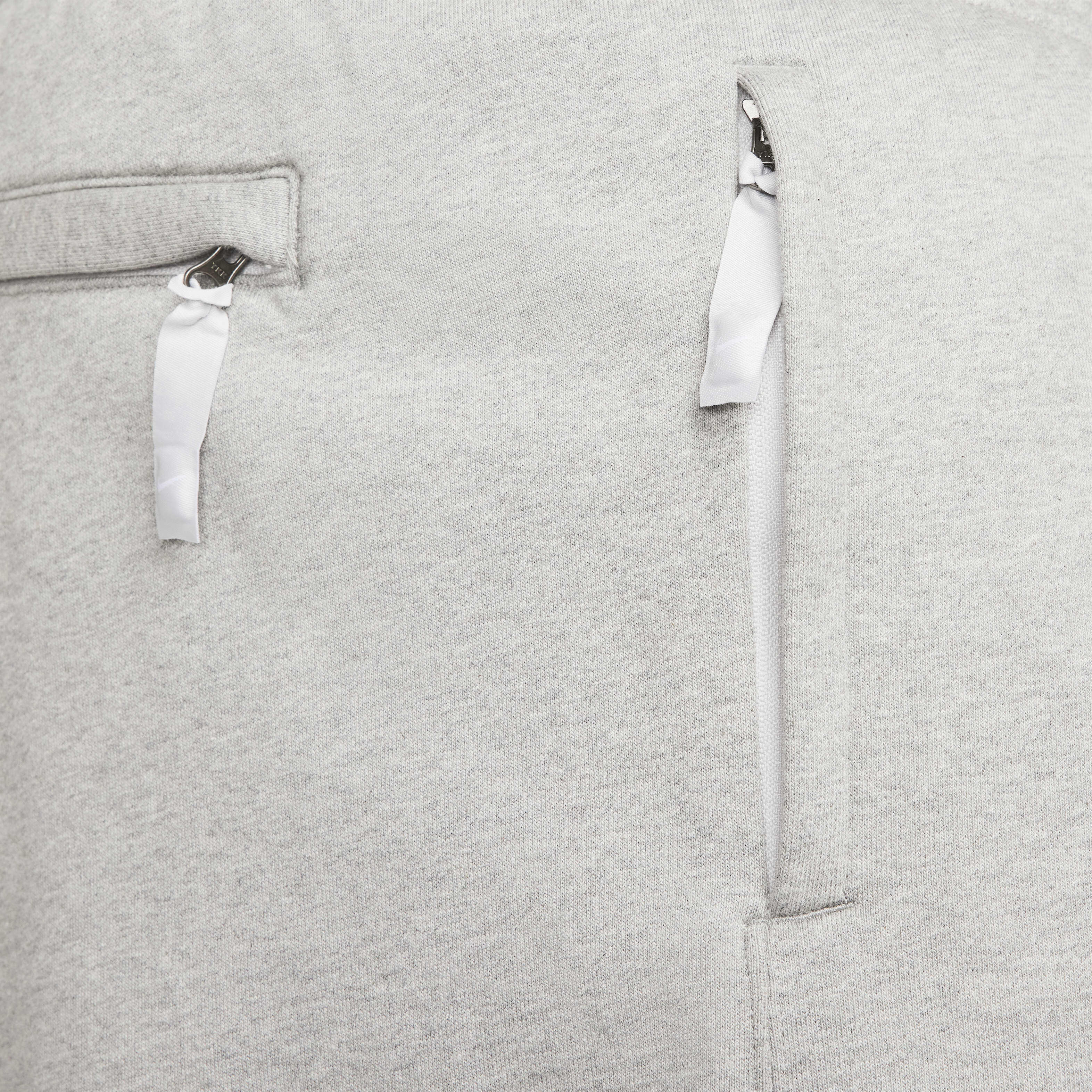 Nike Solo Swoosh image number 14