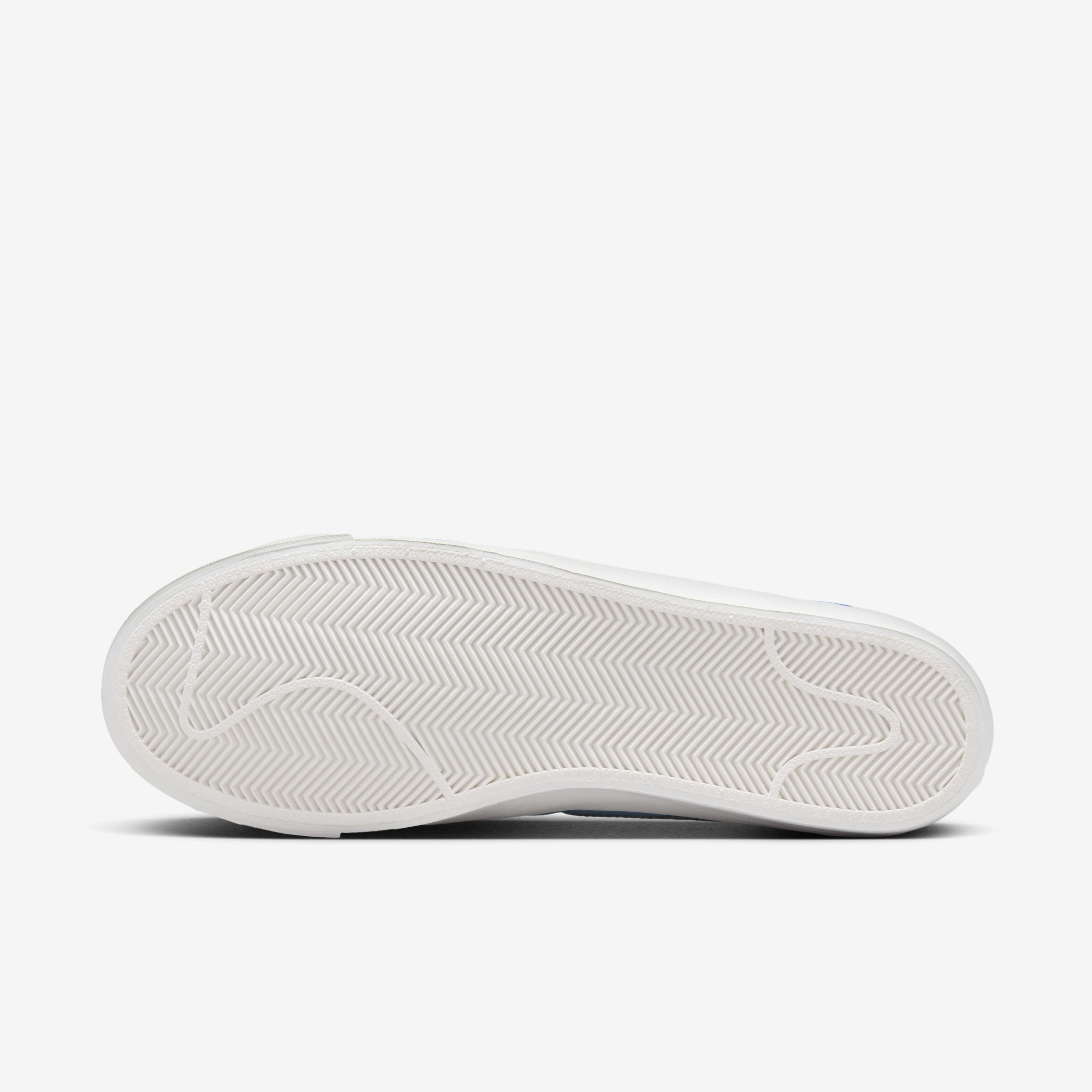 نايكي اس بي زووم بليزر لو برو جي تي image number 1