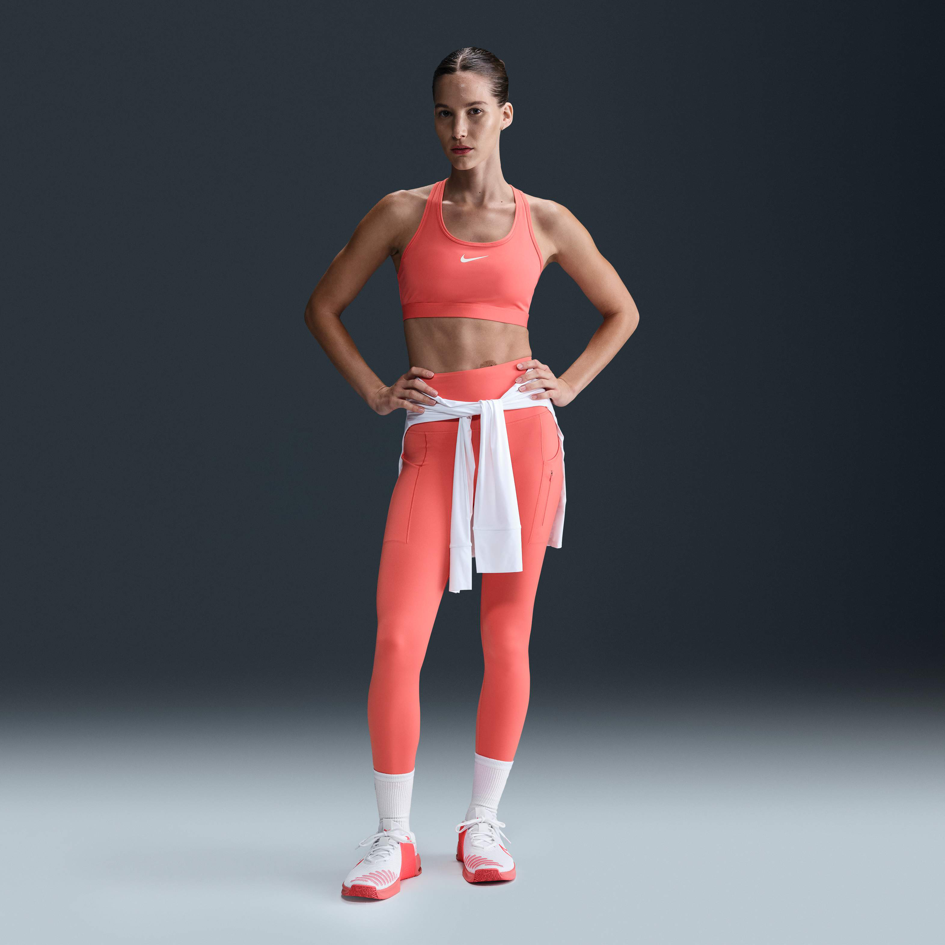 نايكي سووش بدعم متوسط image number 3