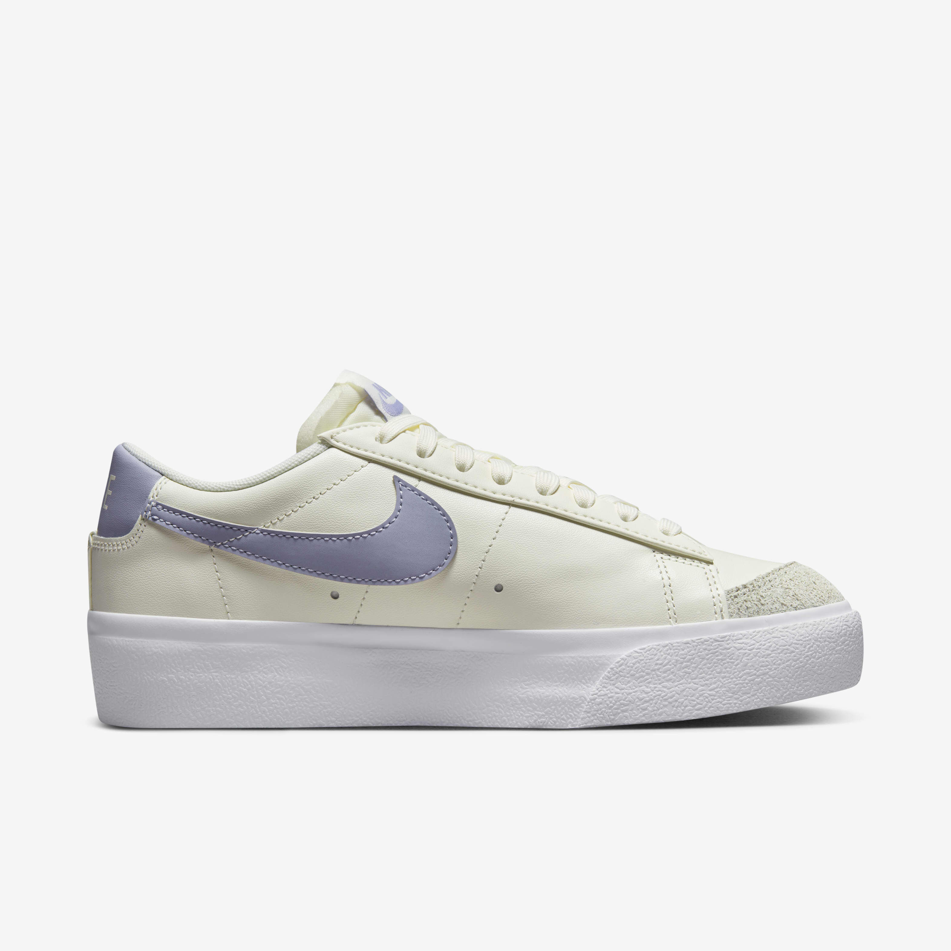 Nike Blazer Low Platform image number 2