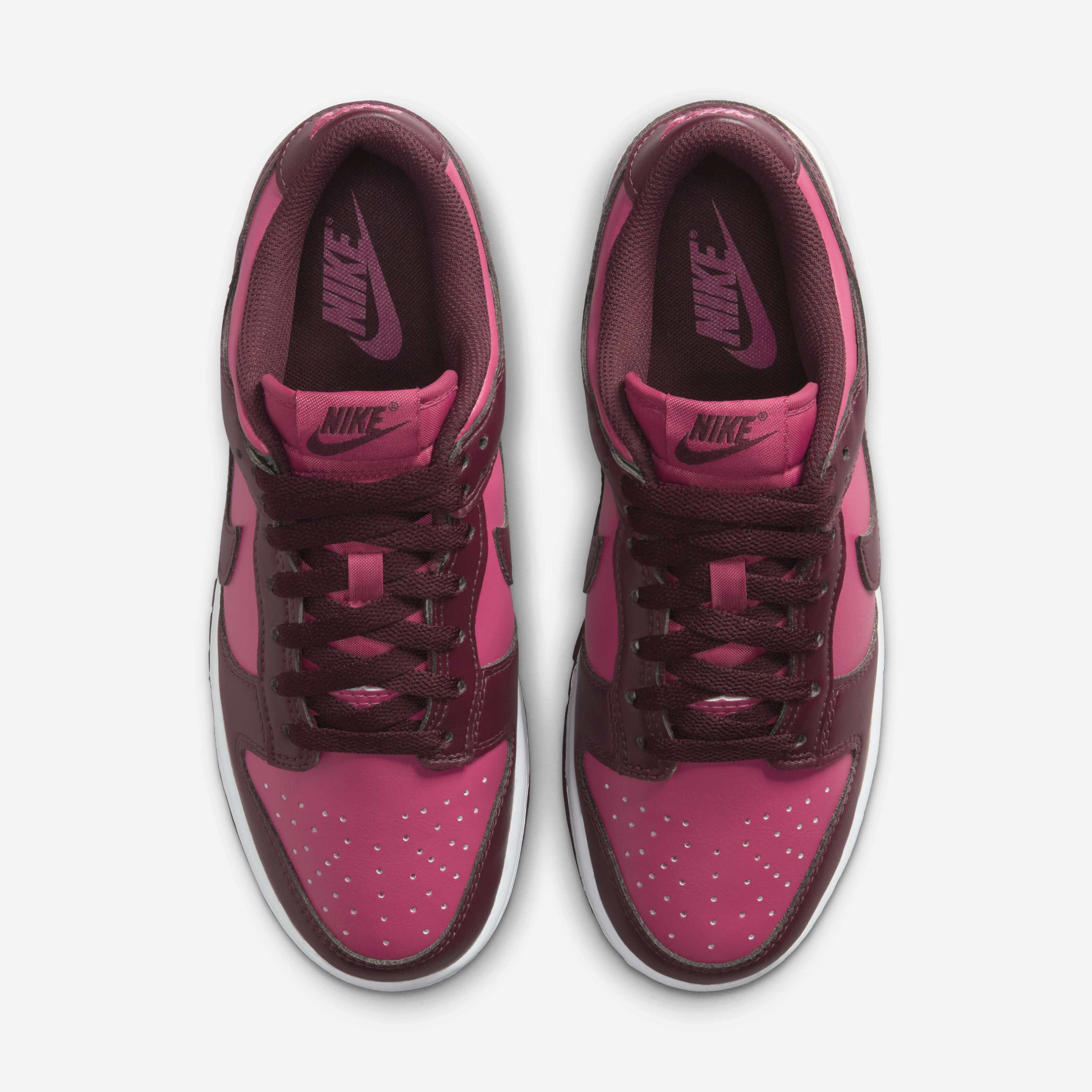 Nike Dunk Low image number 3