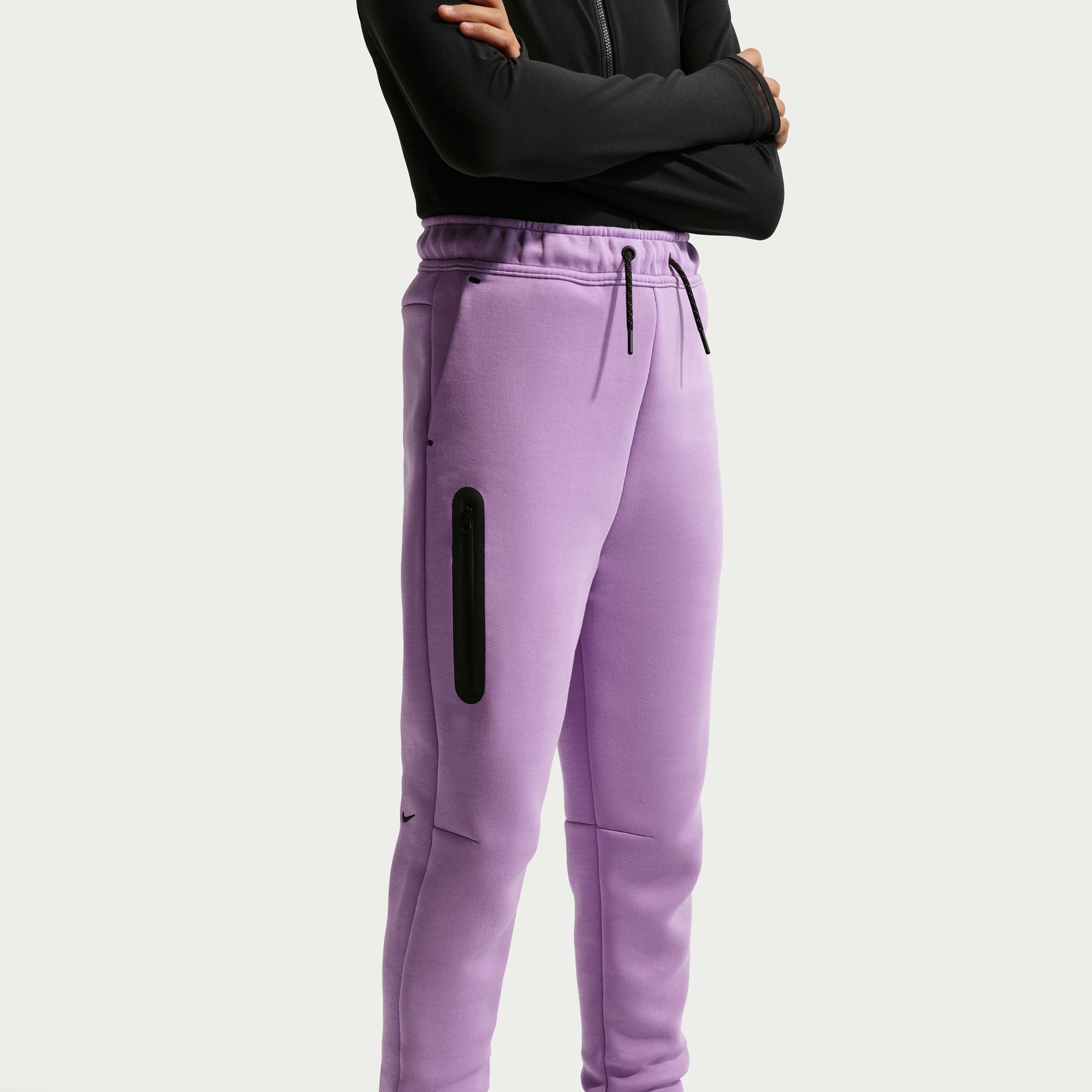 Nike Sportswear Tech Fleece image number 2