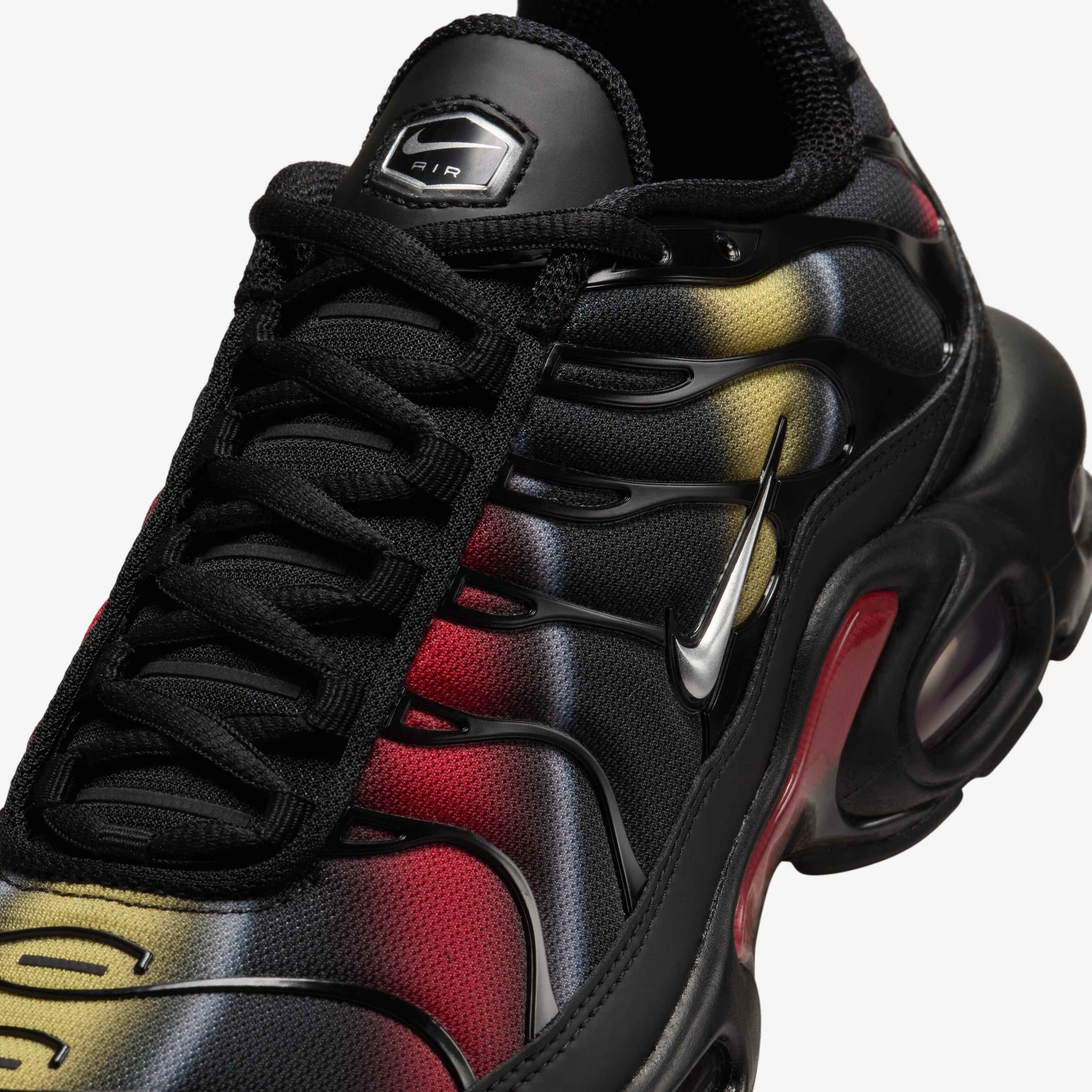 Nike Air Max Plus image number 6