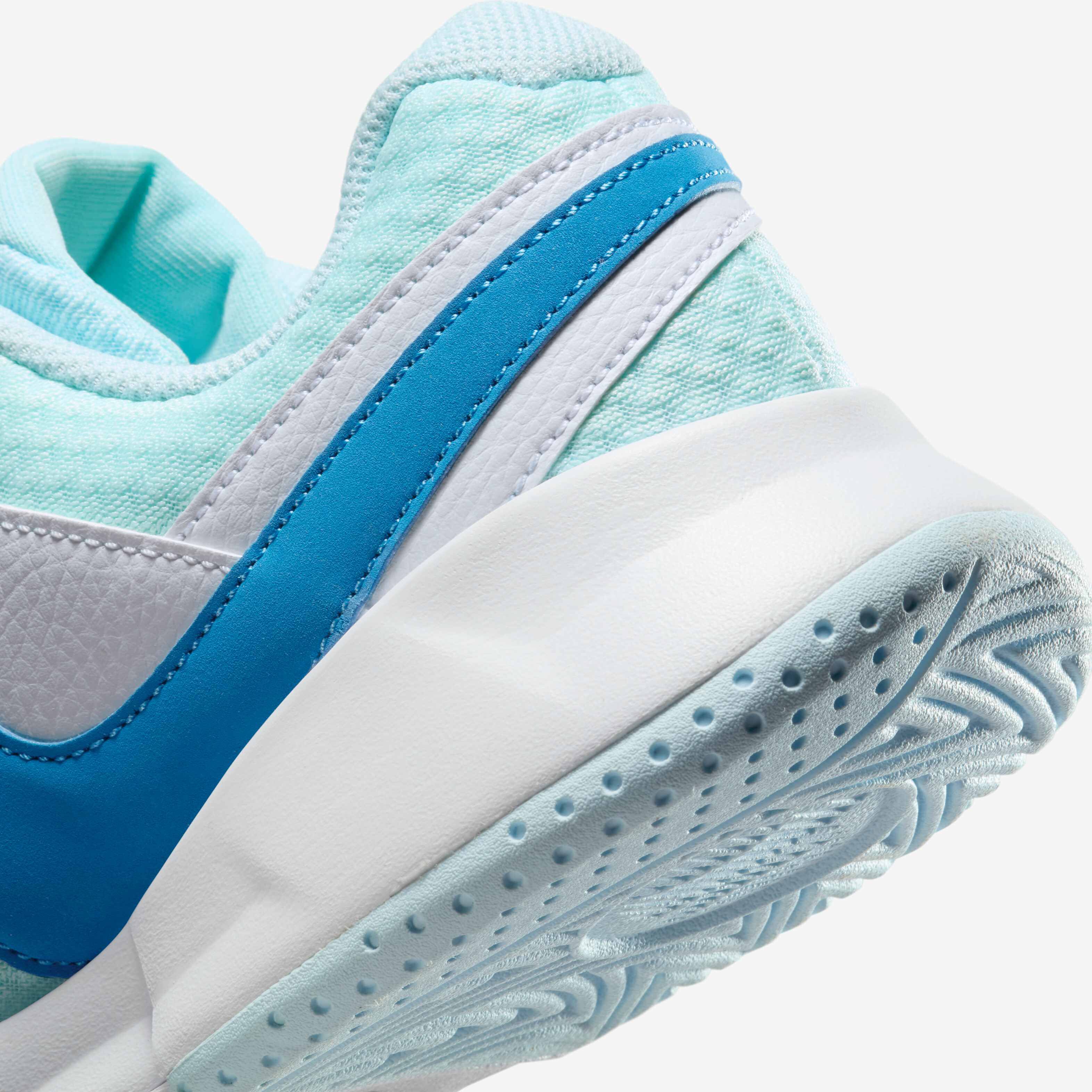 نايكي كورت لايت 4 image number 7