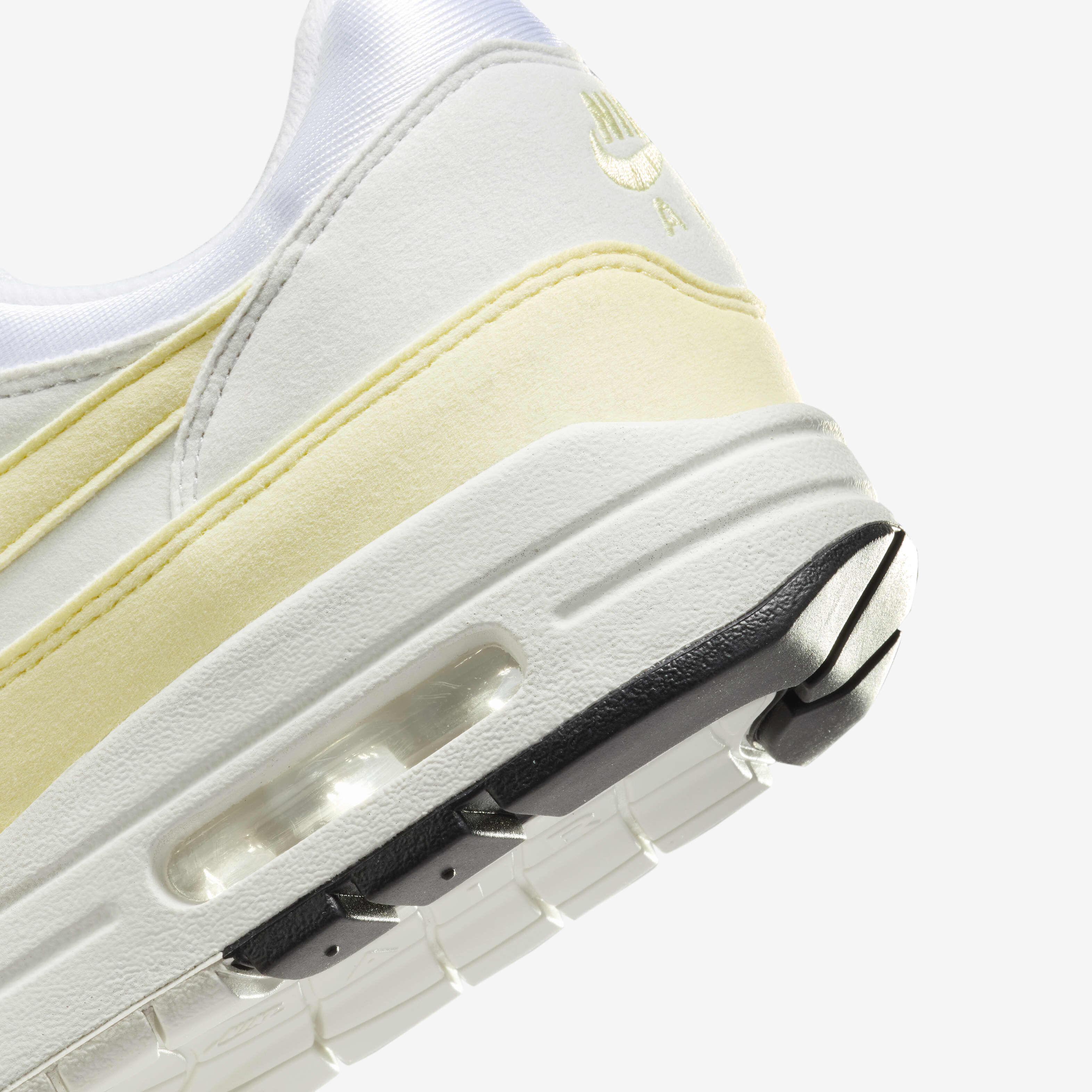Nike Air Max 1 image number 8