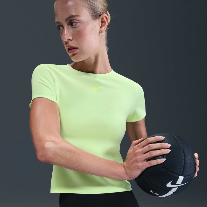 Nike Form image number 2 Nike Form image number 2