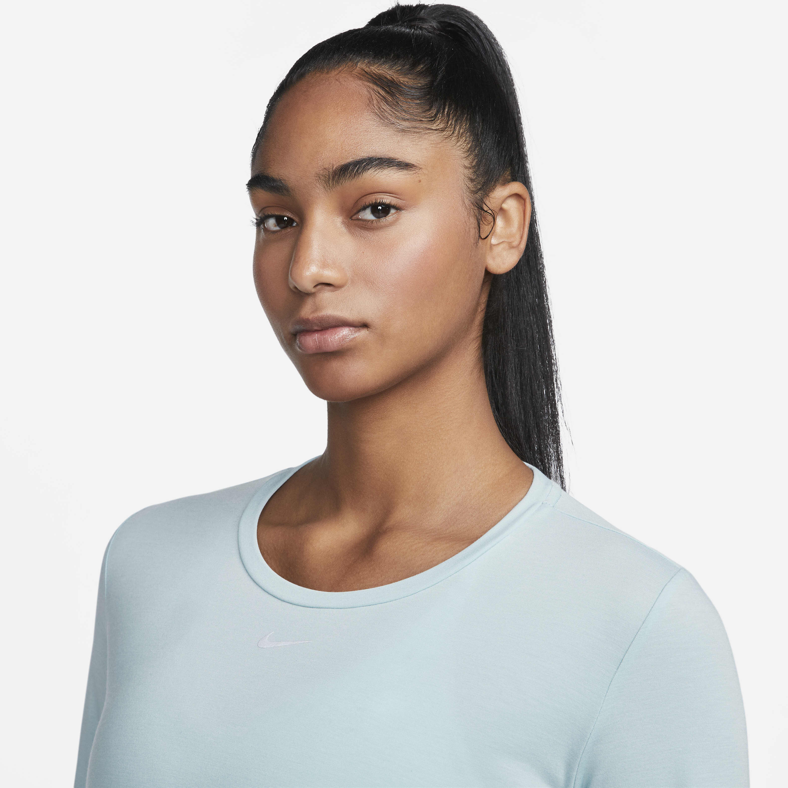 Nike Dri-FIT UV One Luxe image number 2