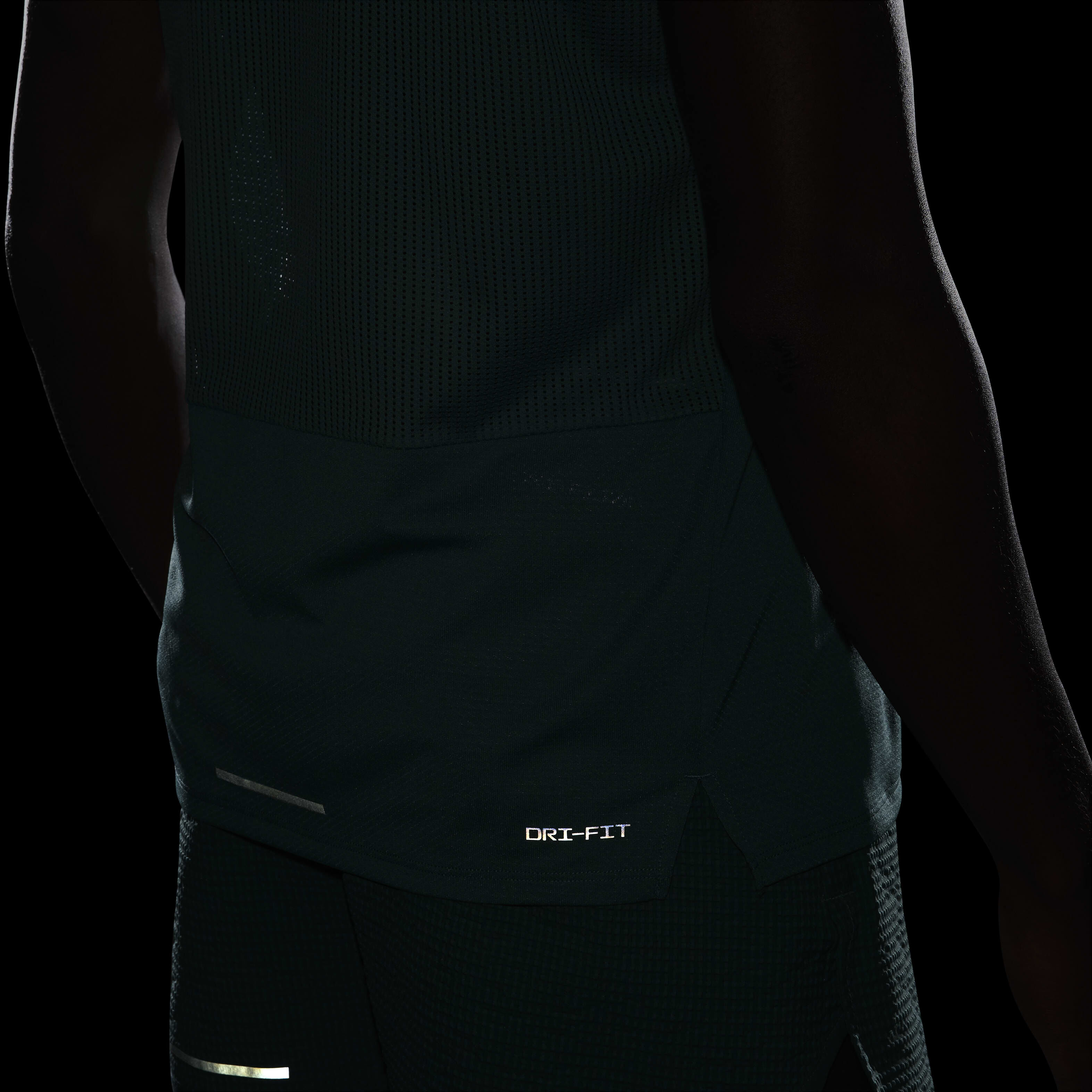 Nike Rise 365 Running Division image number 8