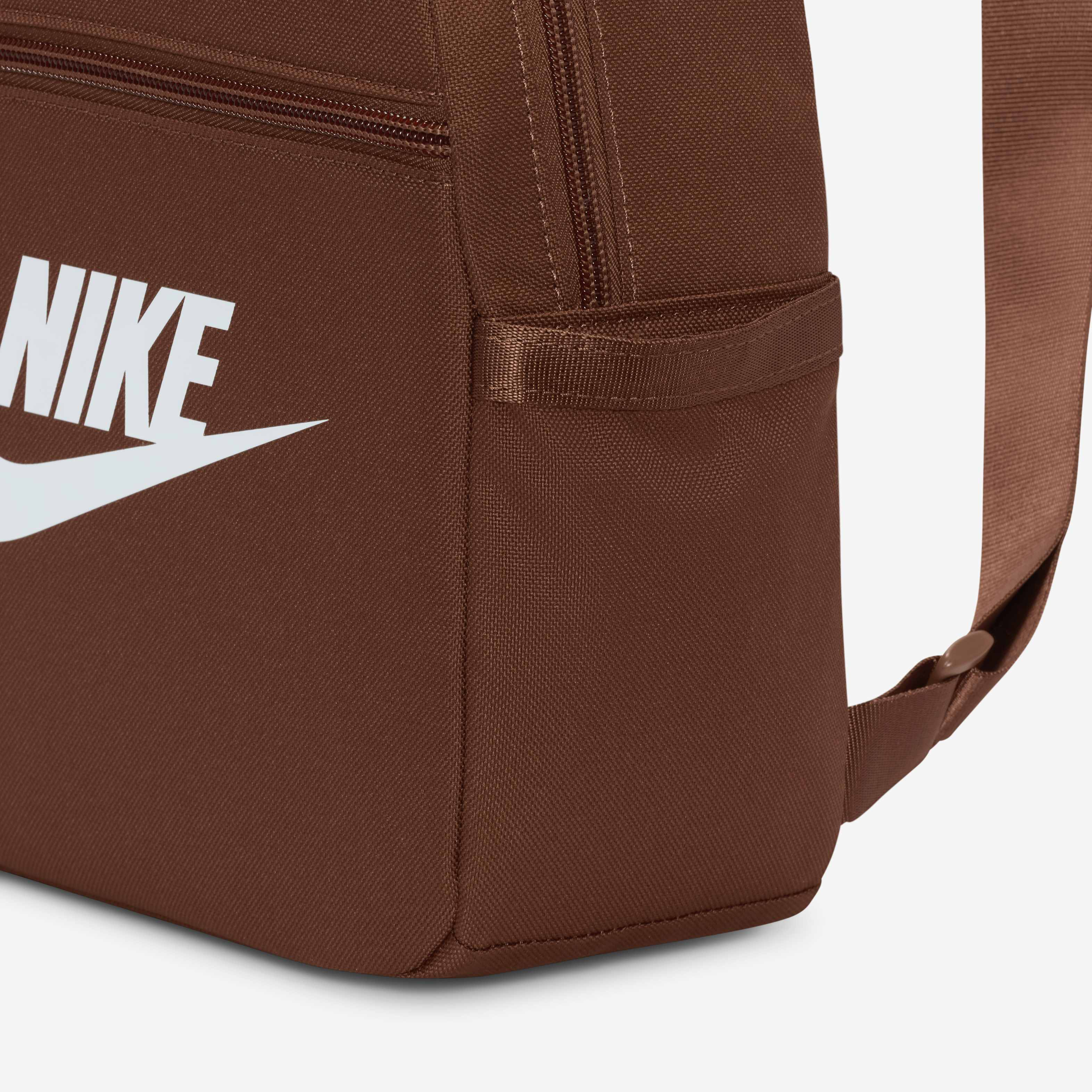 Nike Sportswear Futura 365 image number 5