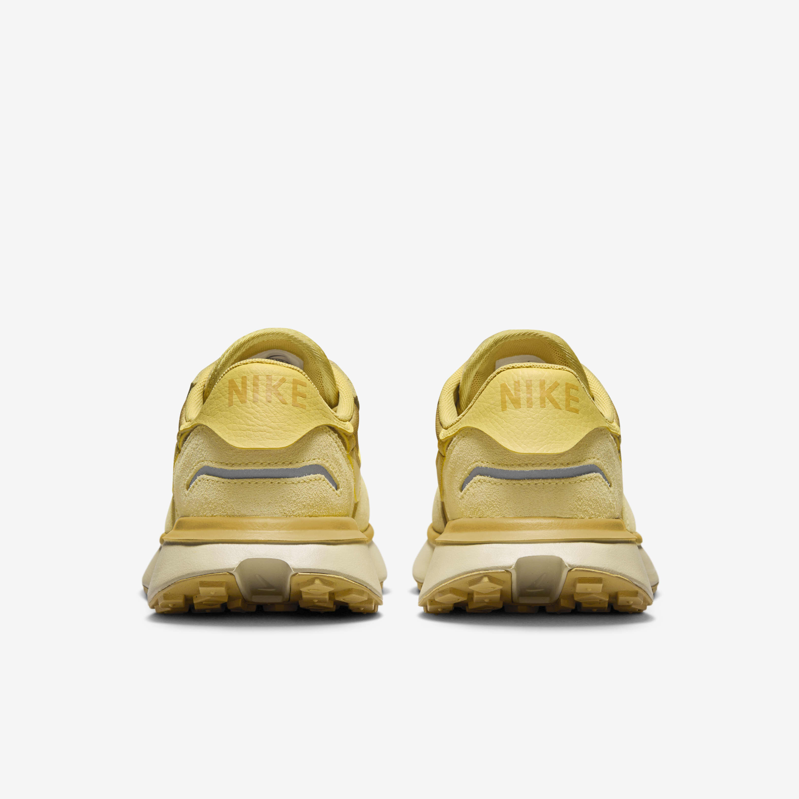 نايكي فينكس وافل image number 5