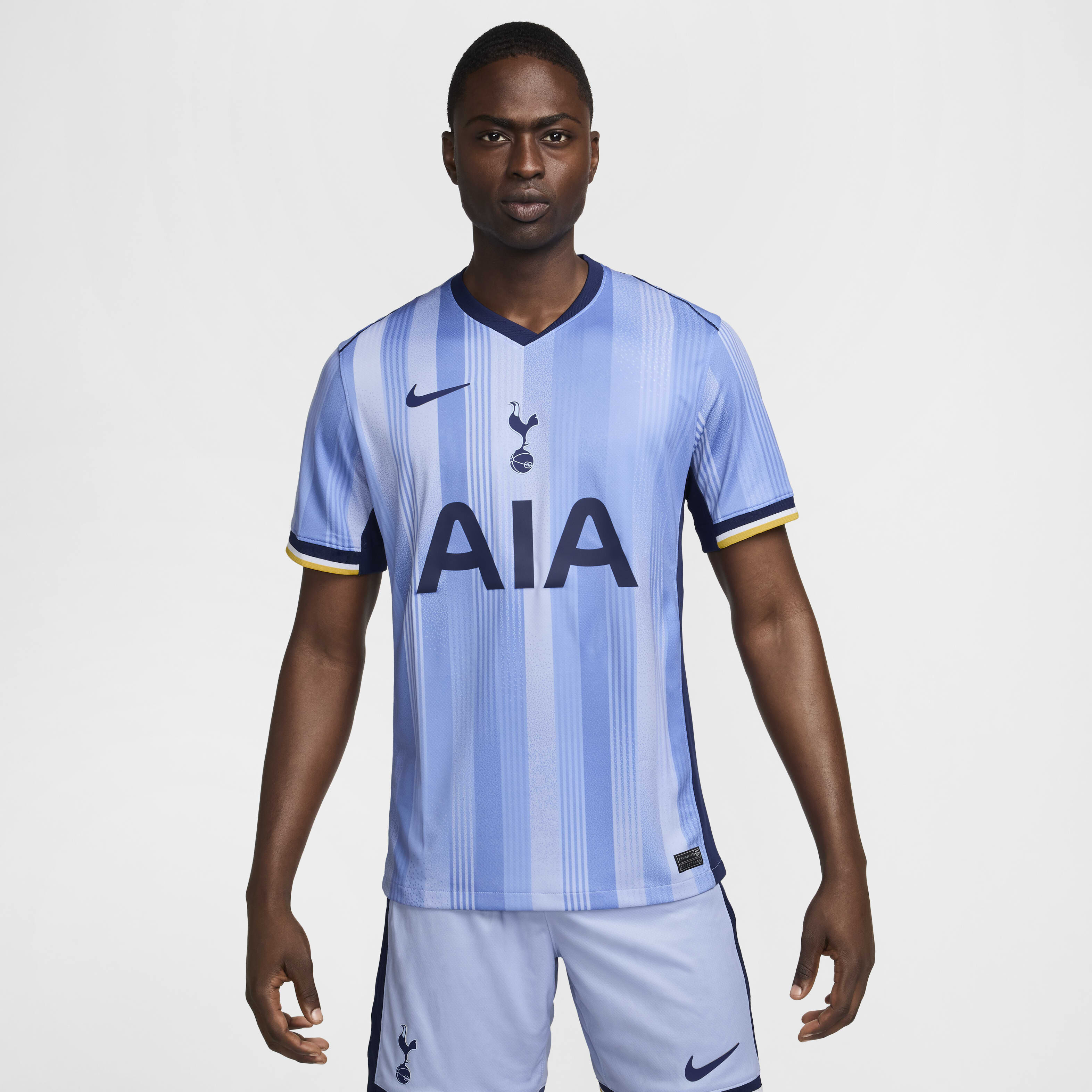 Nike stadium tottenham online