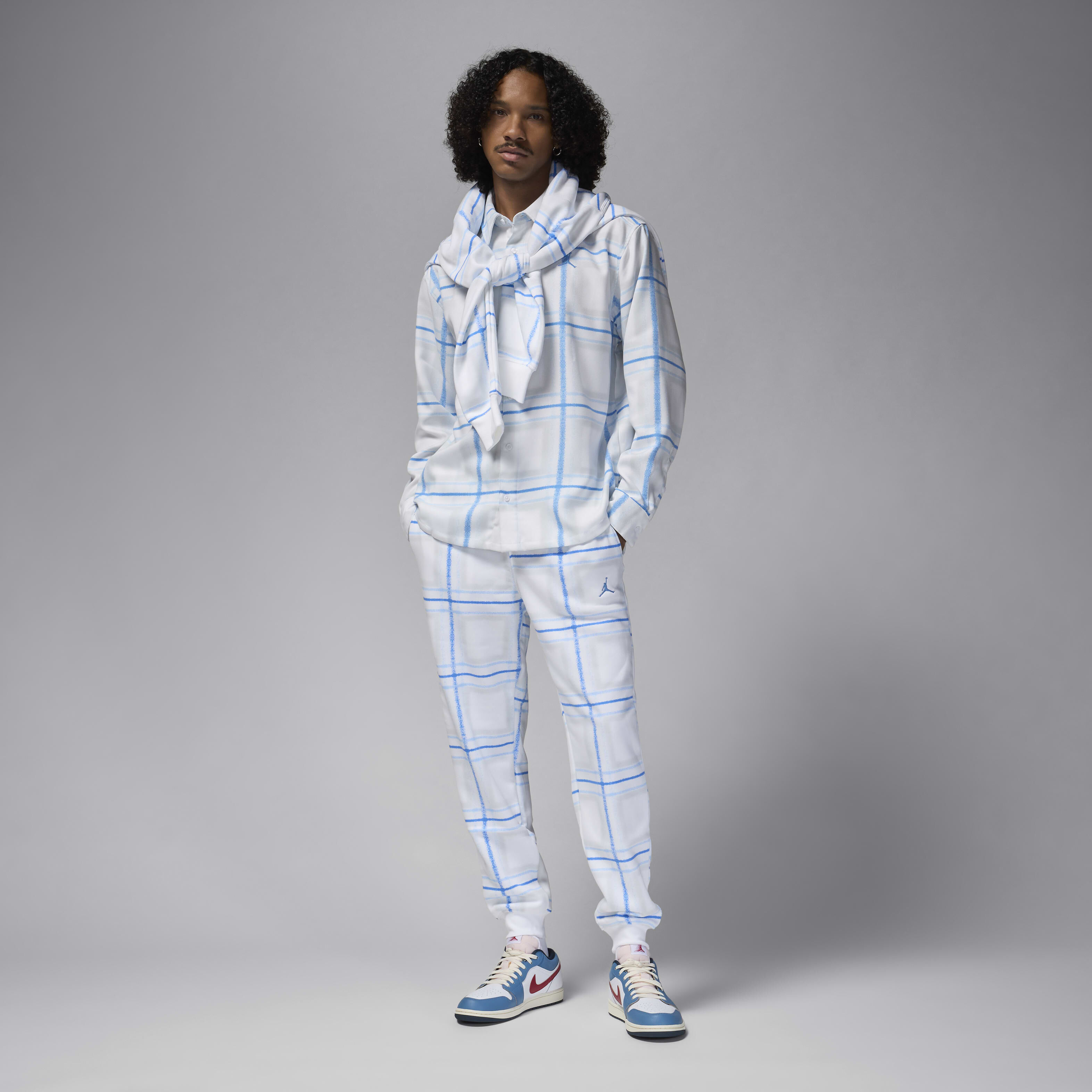 Jordan Essentials image number 5