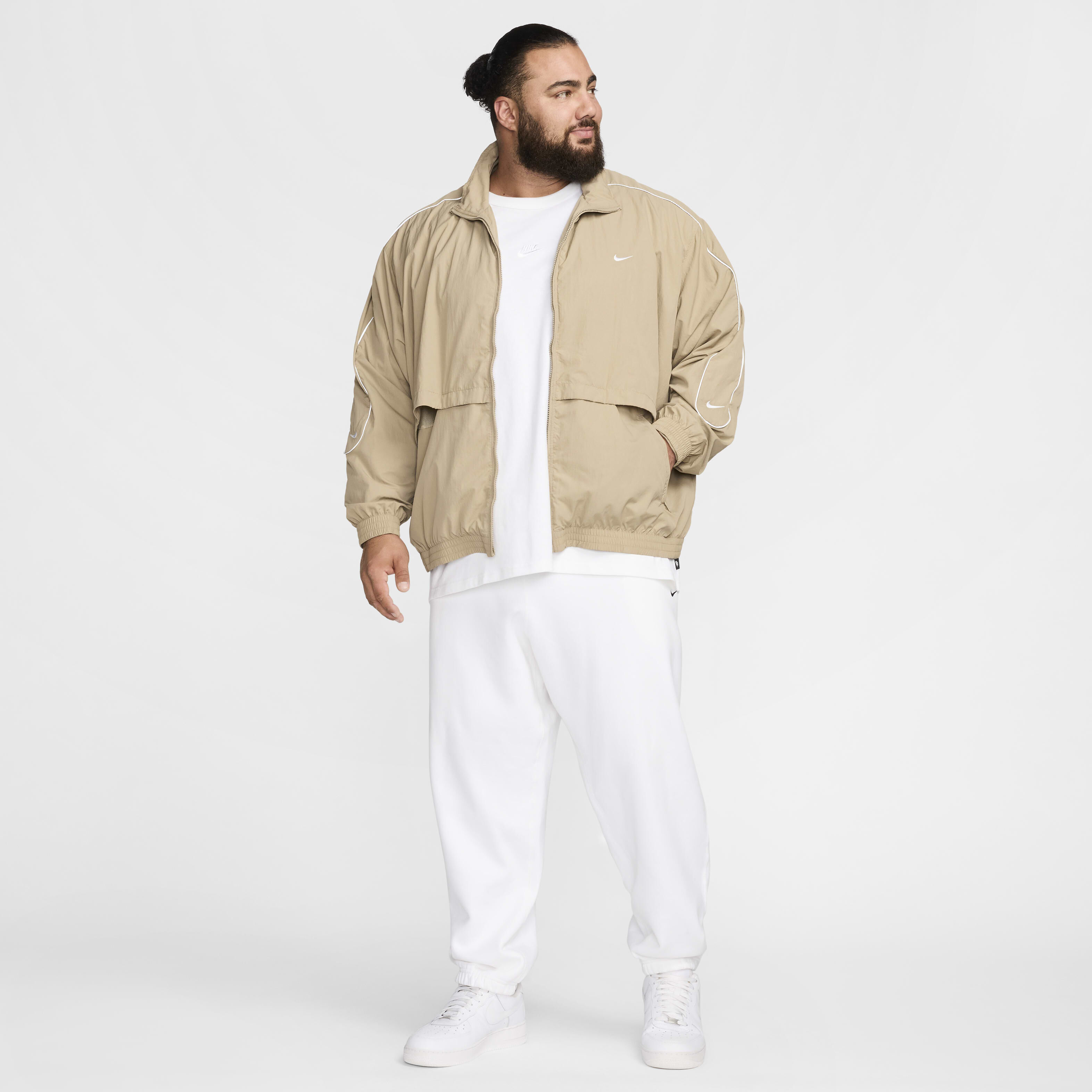 Nike Sportswear Solo Swoosh image number 15