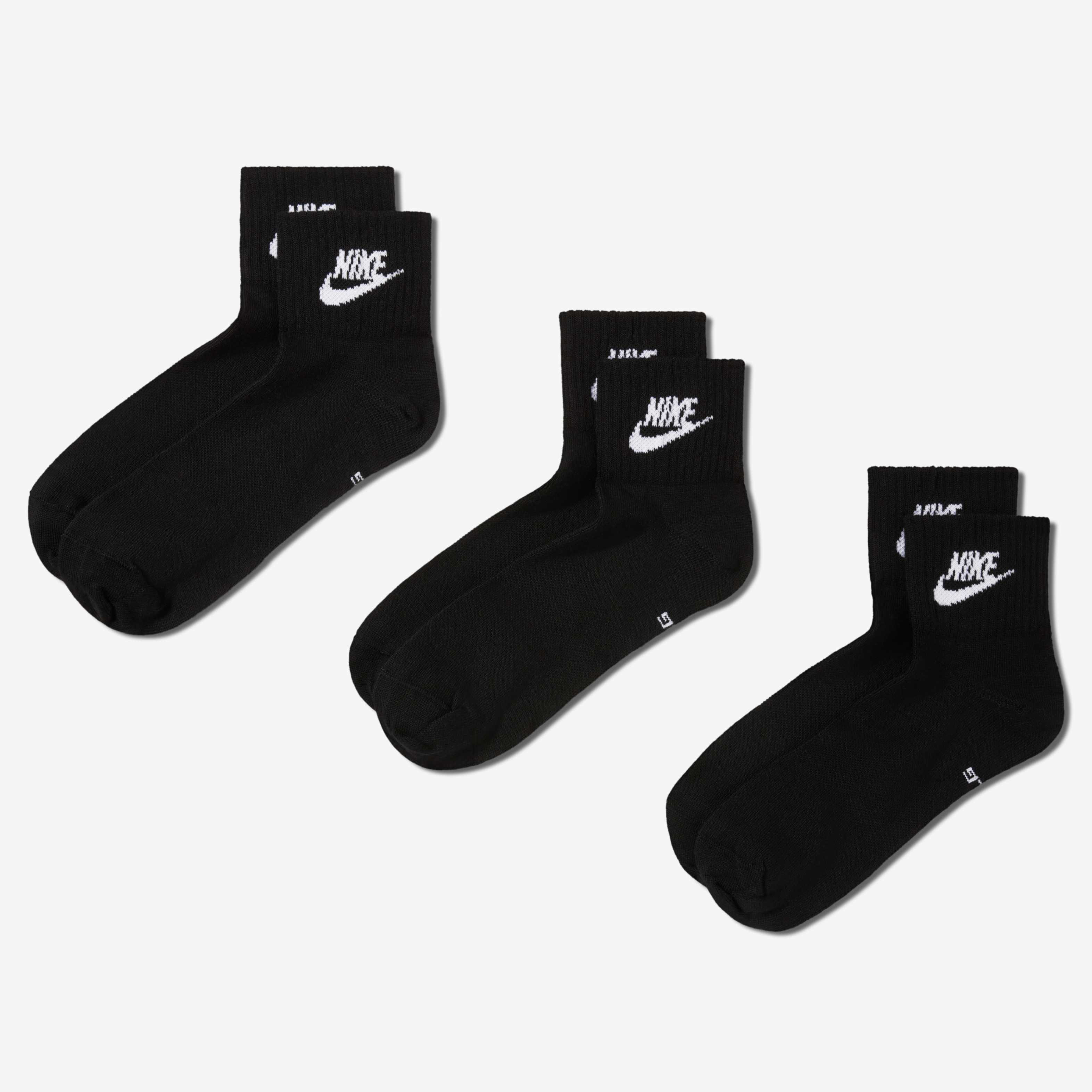 Nike Everyday Essential image number 0