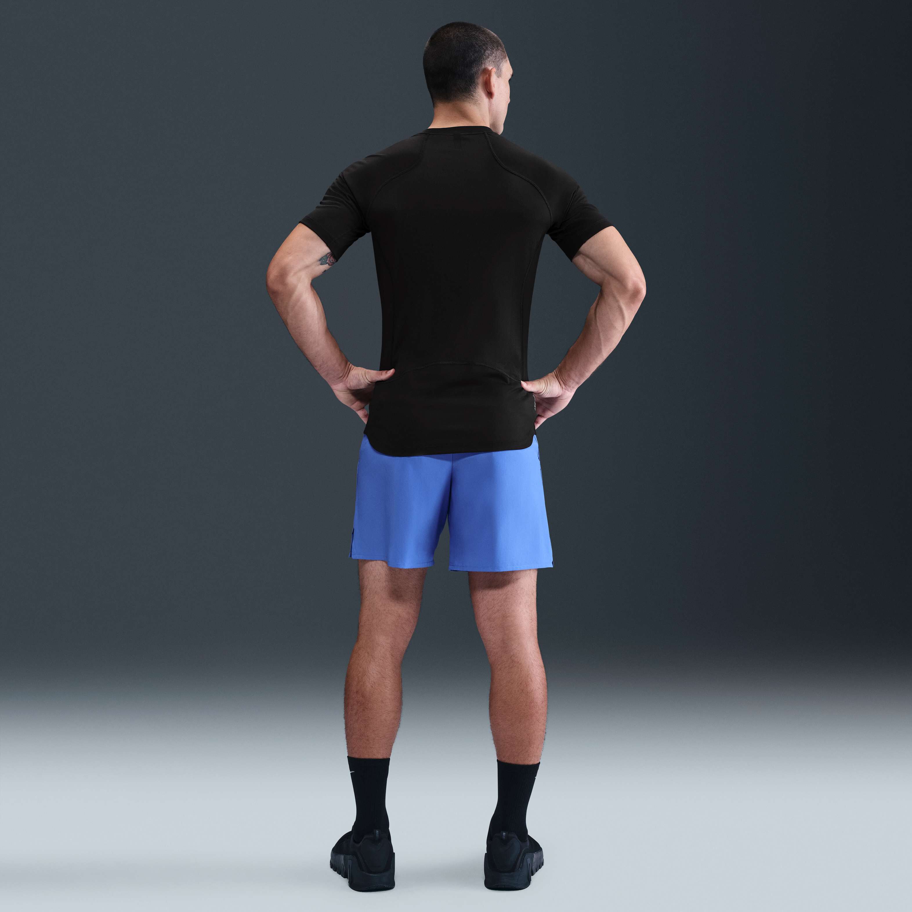 Nike Pro Training image number 4