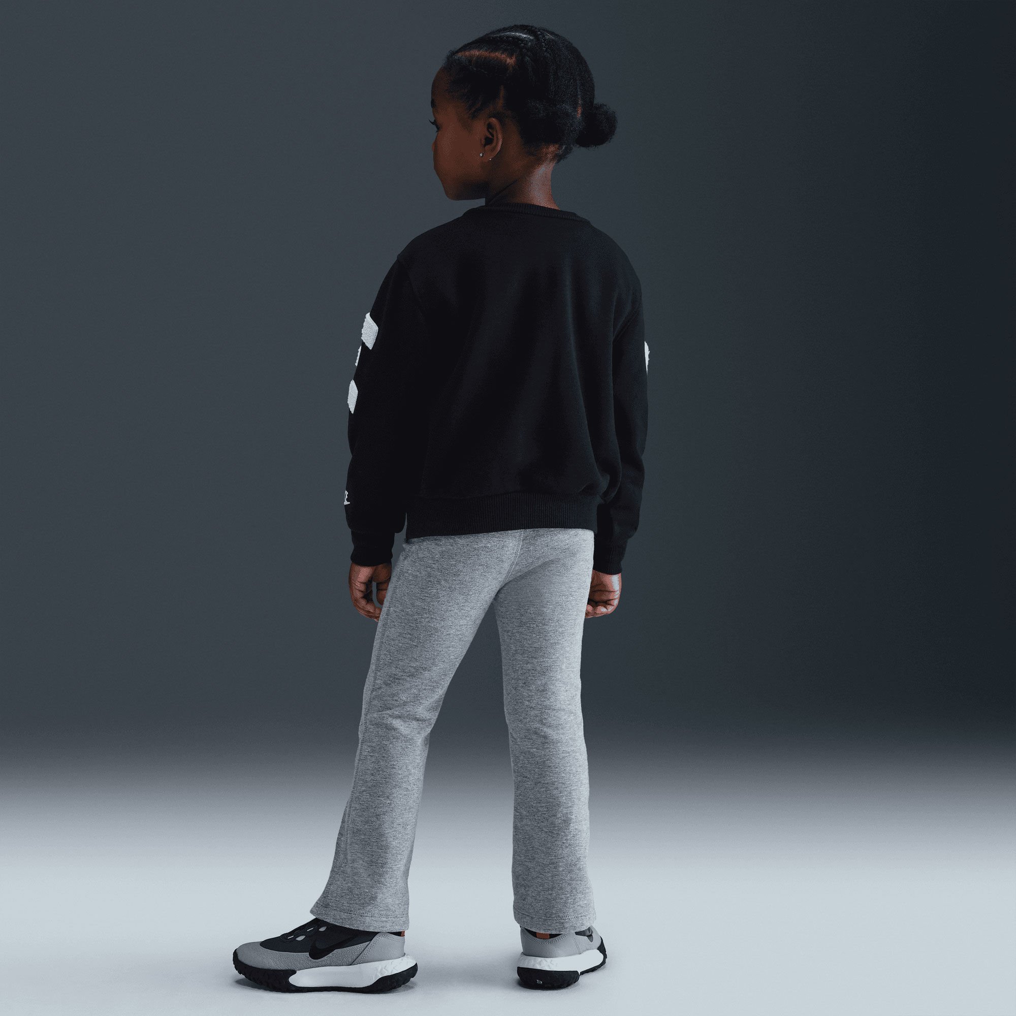 نايكي كلوب image number 3