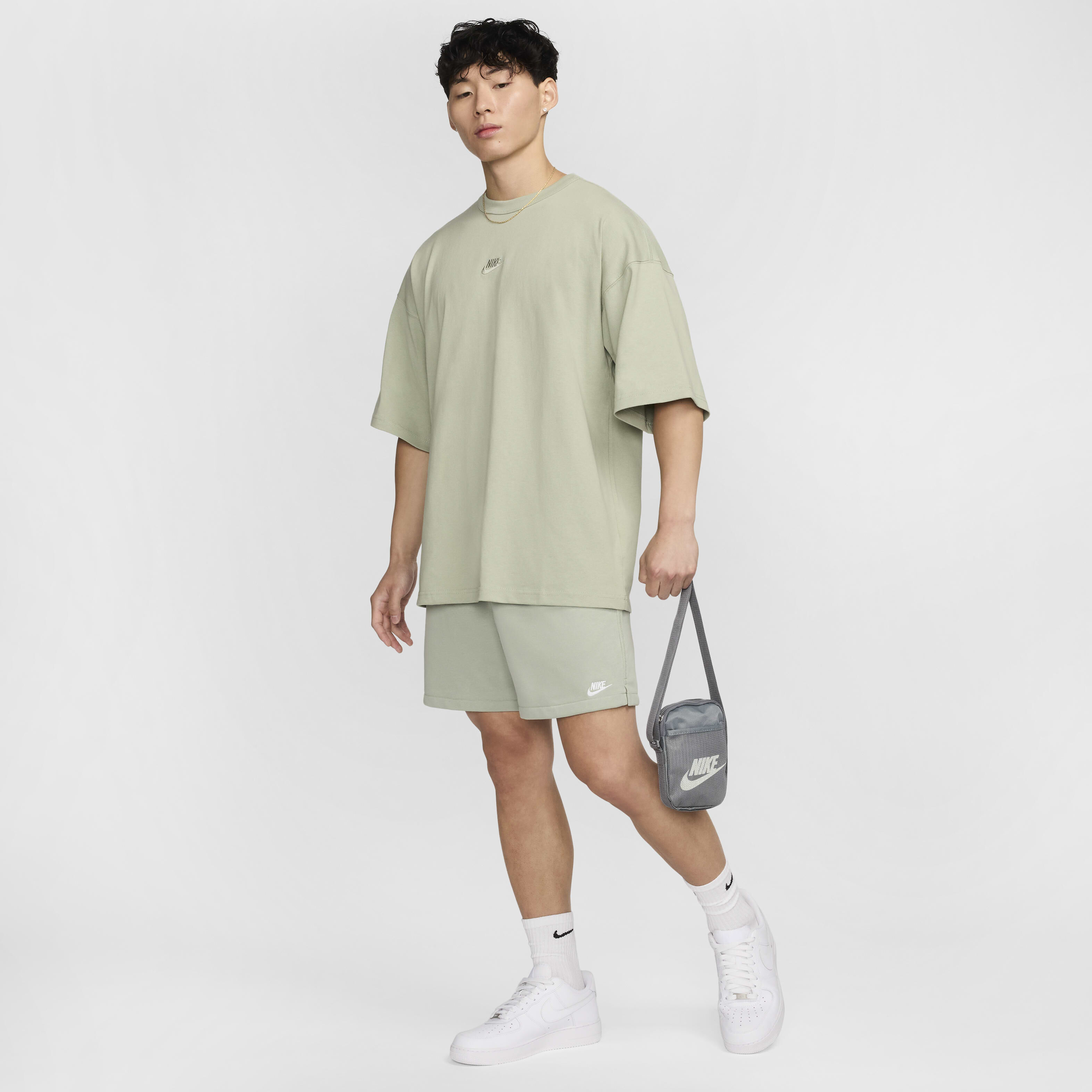 Nike Heritage image number 8