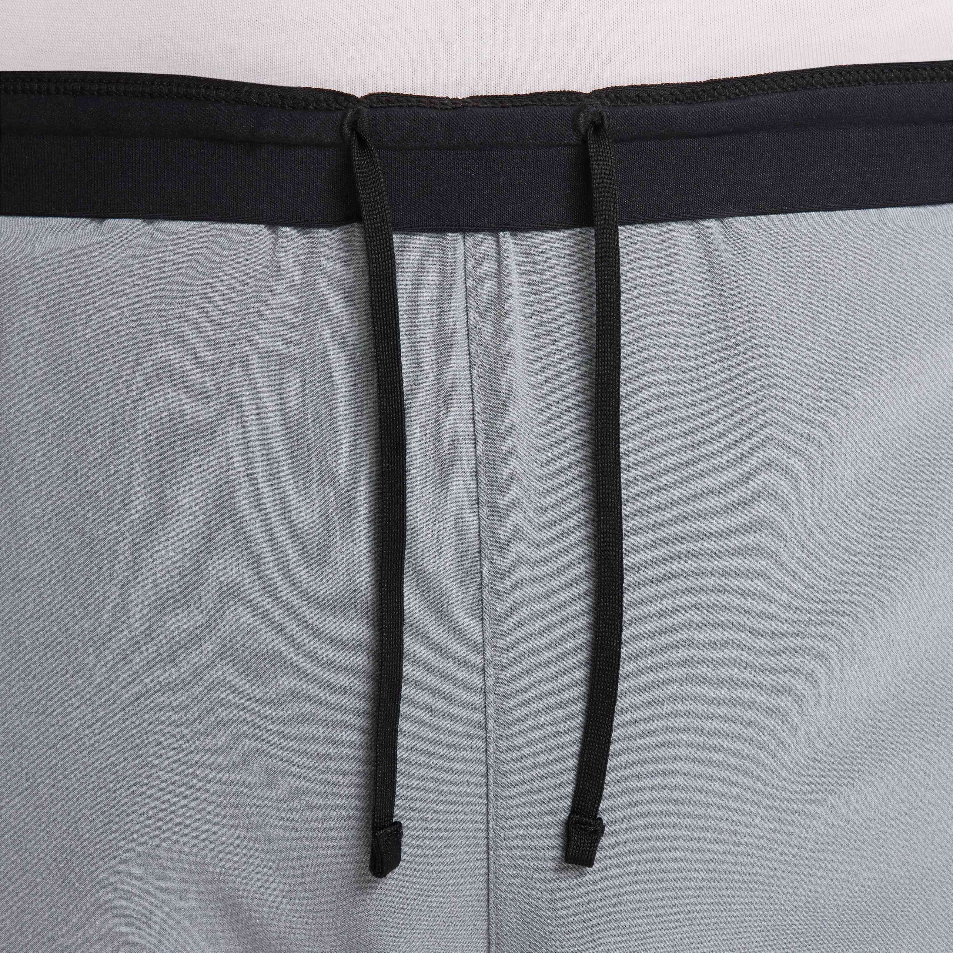 Nike Air Max image number 3