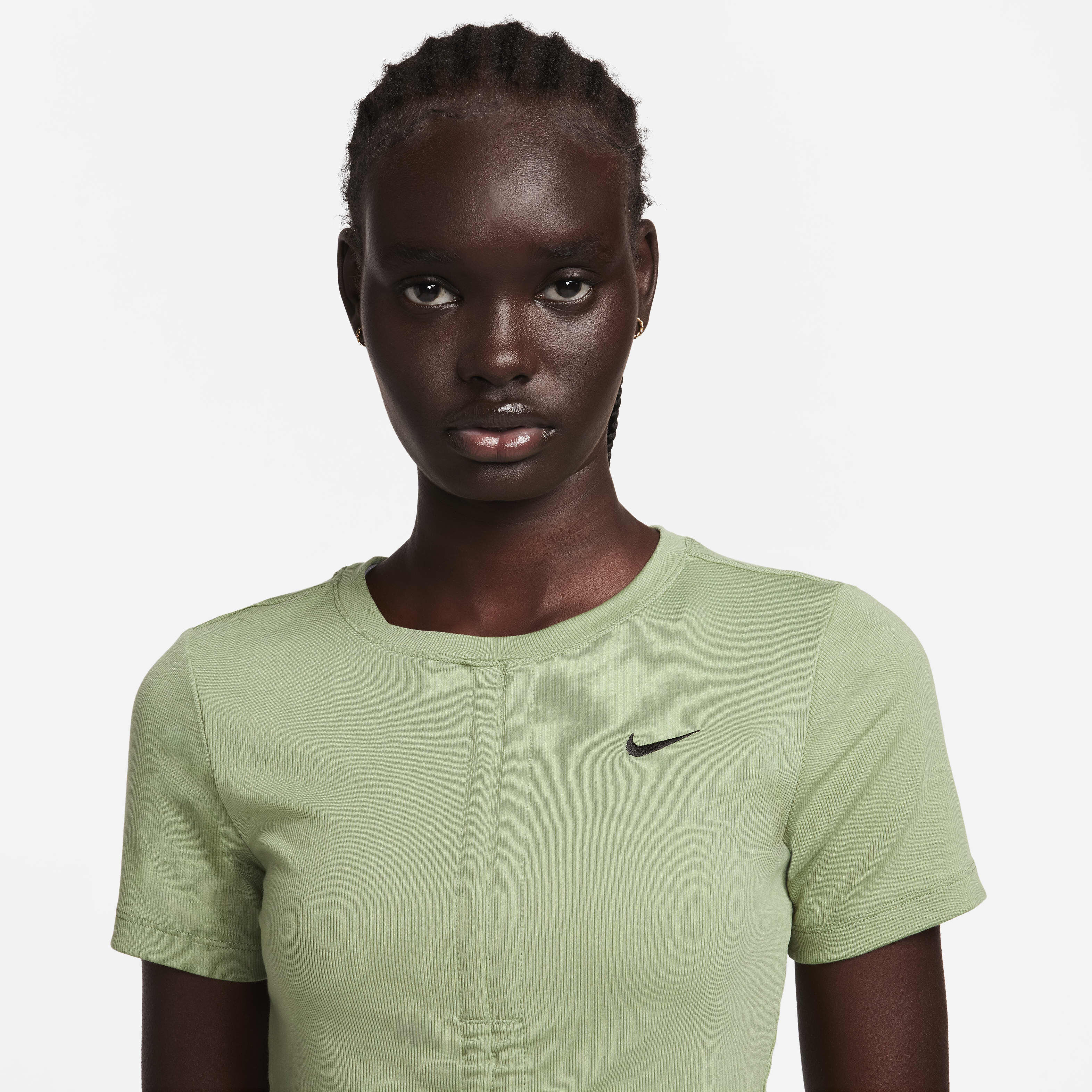 Nike Sportswear Essentials image number 2