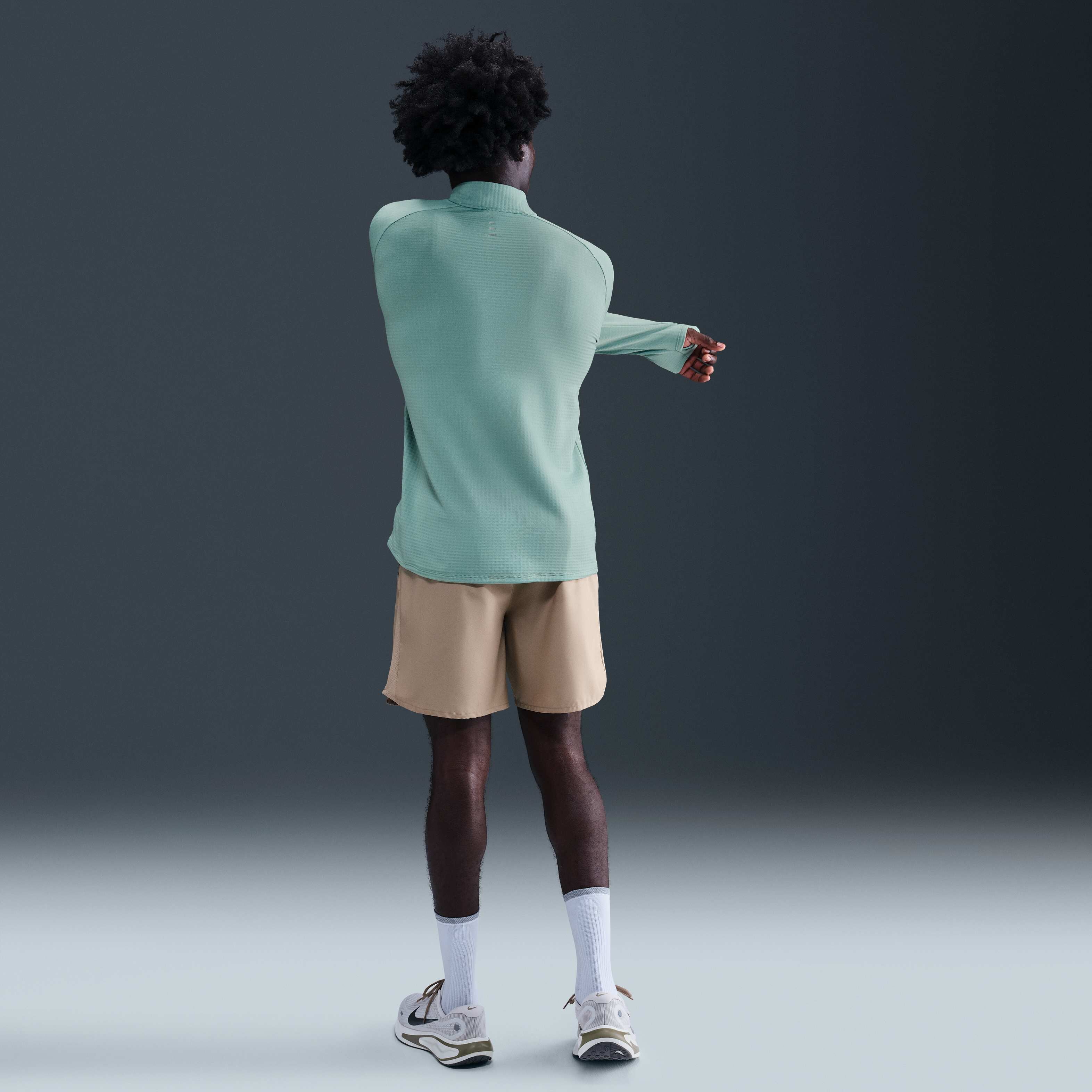 Nike Stride image number 4