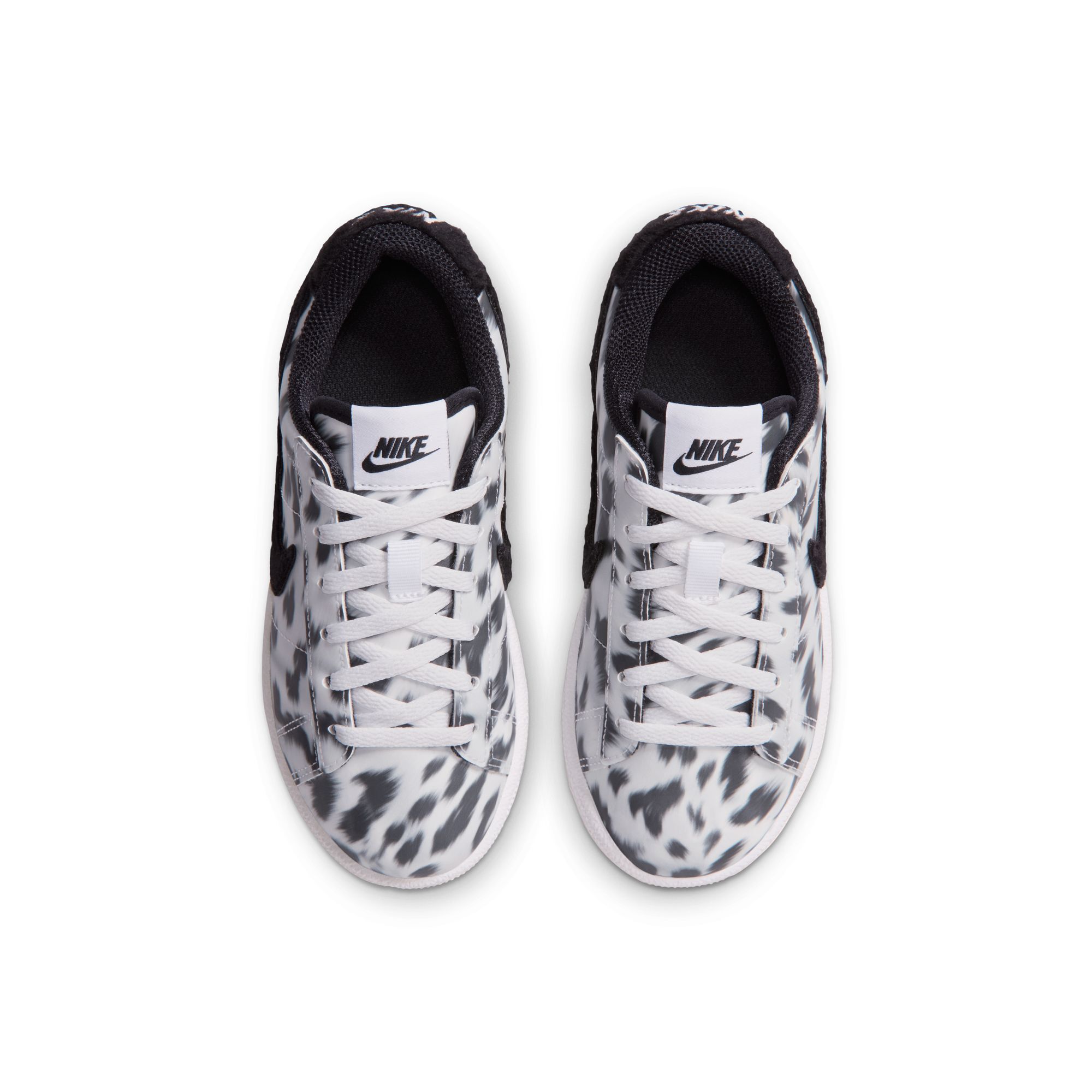 Nike Tennis Classic image number 3