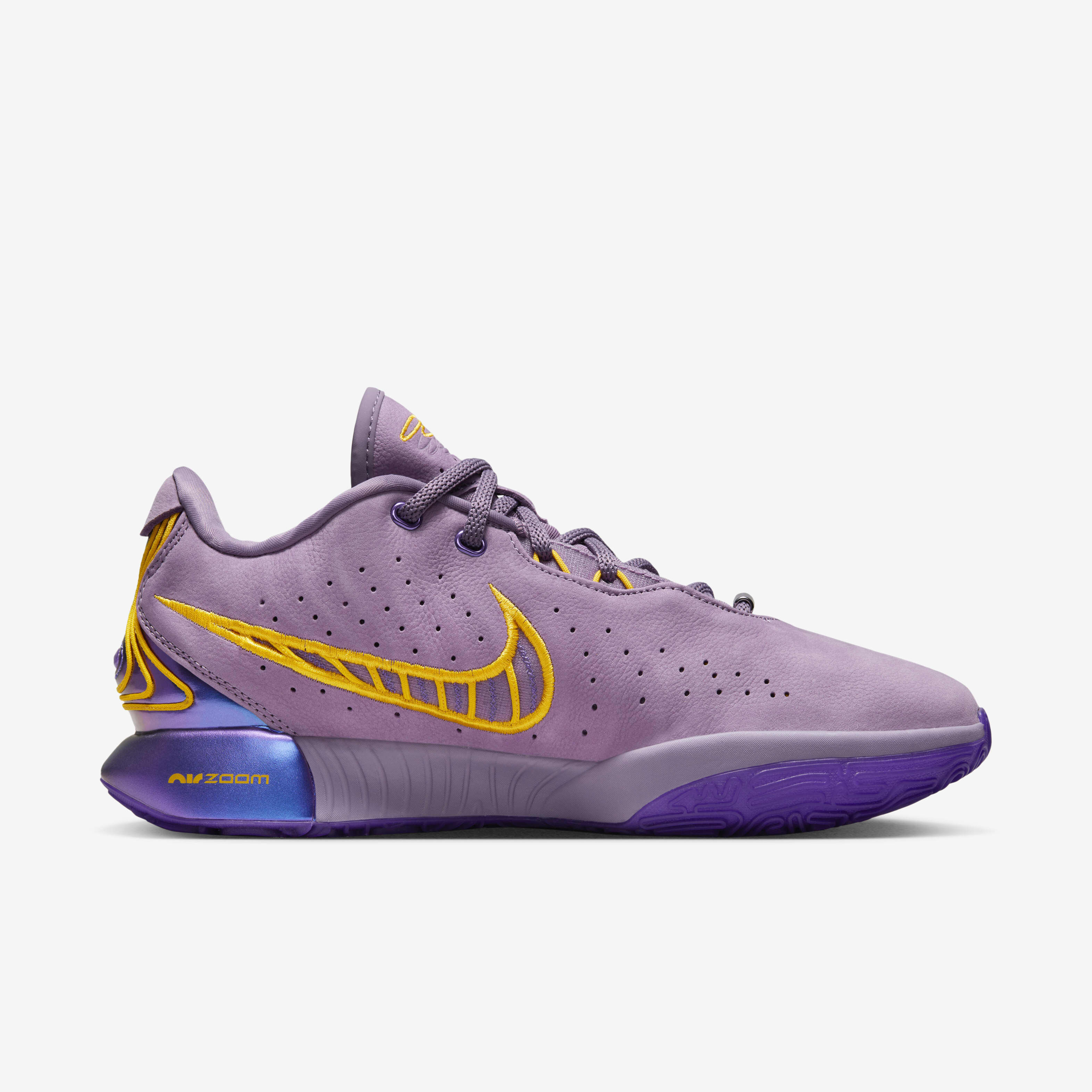Nike lebron qatar online