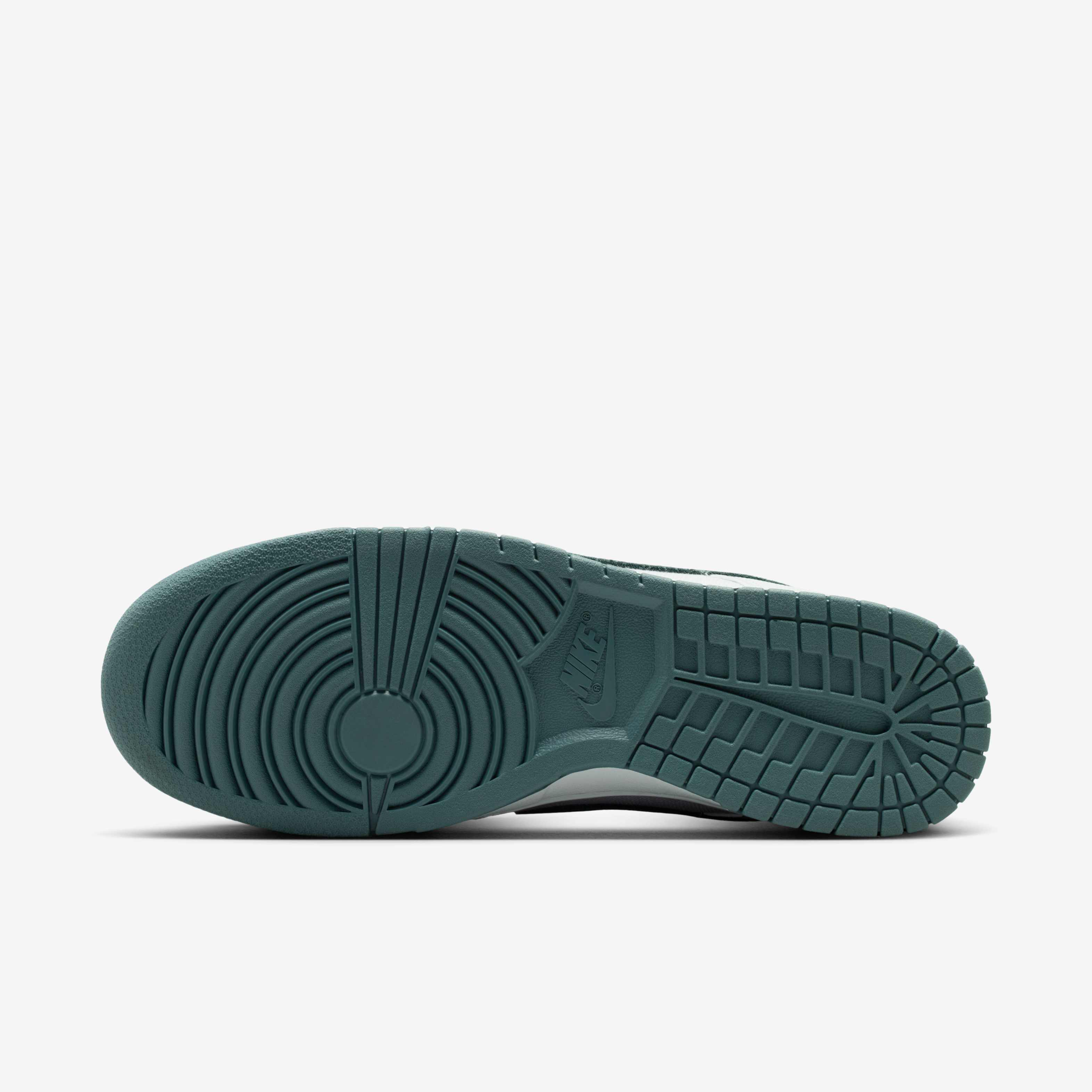 Nike Dunk Low Retro image number 1