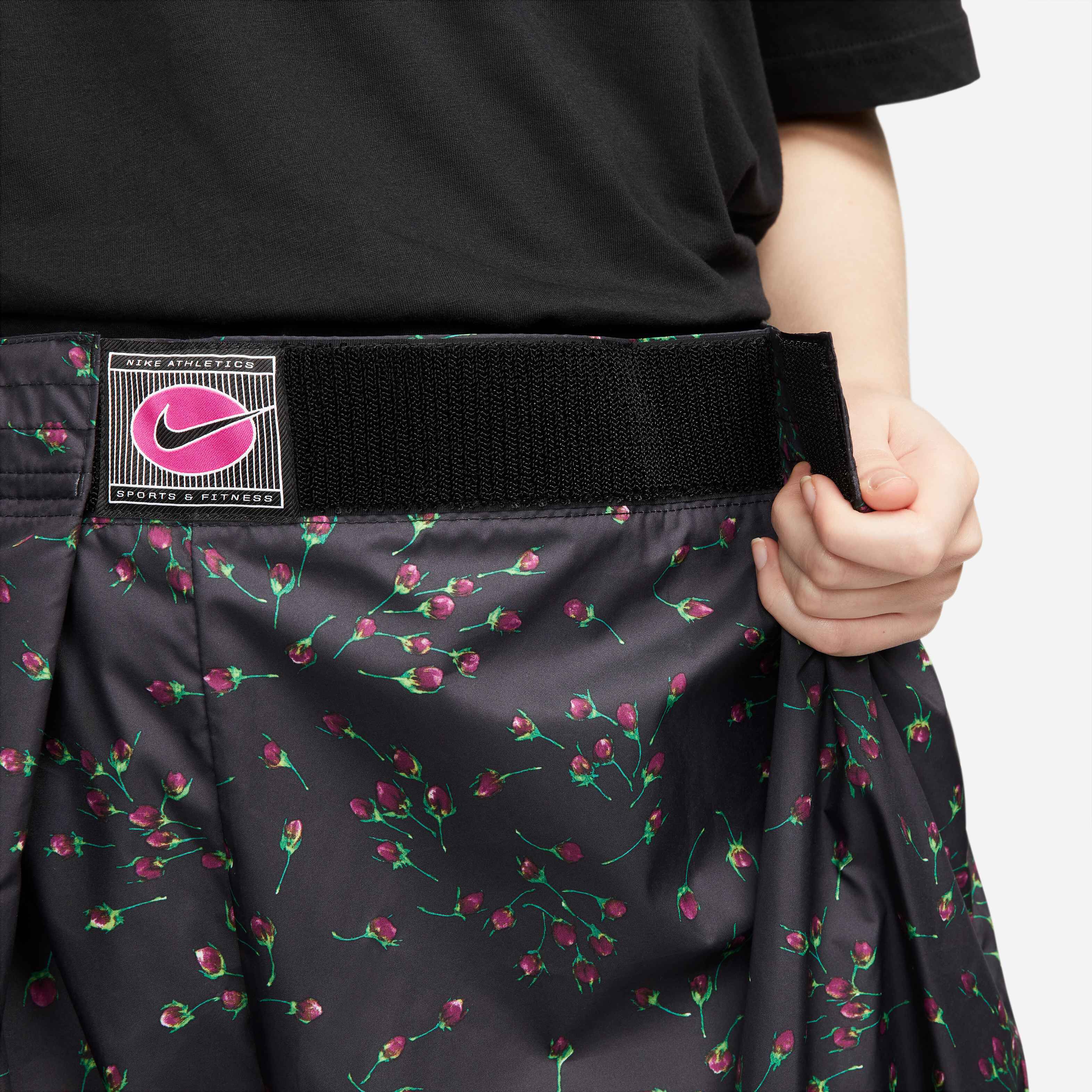 Nike Sportswear Icon Clash image number 3