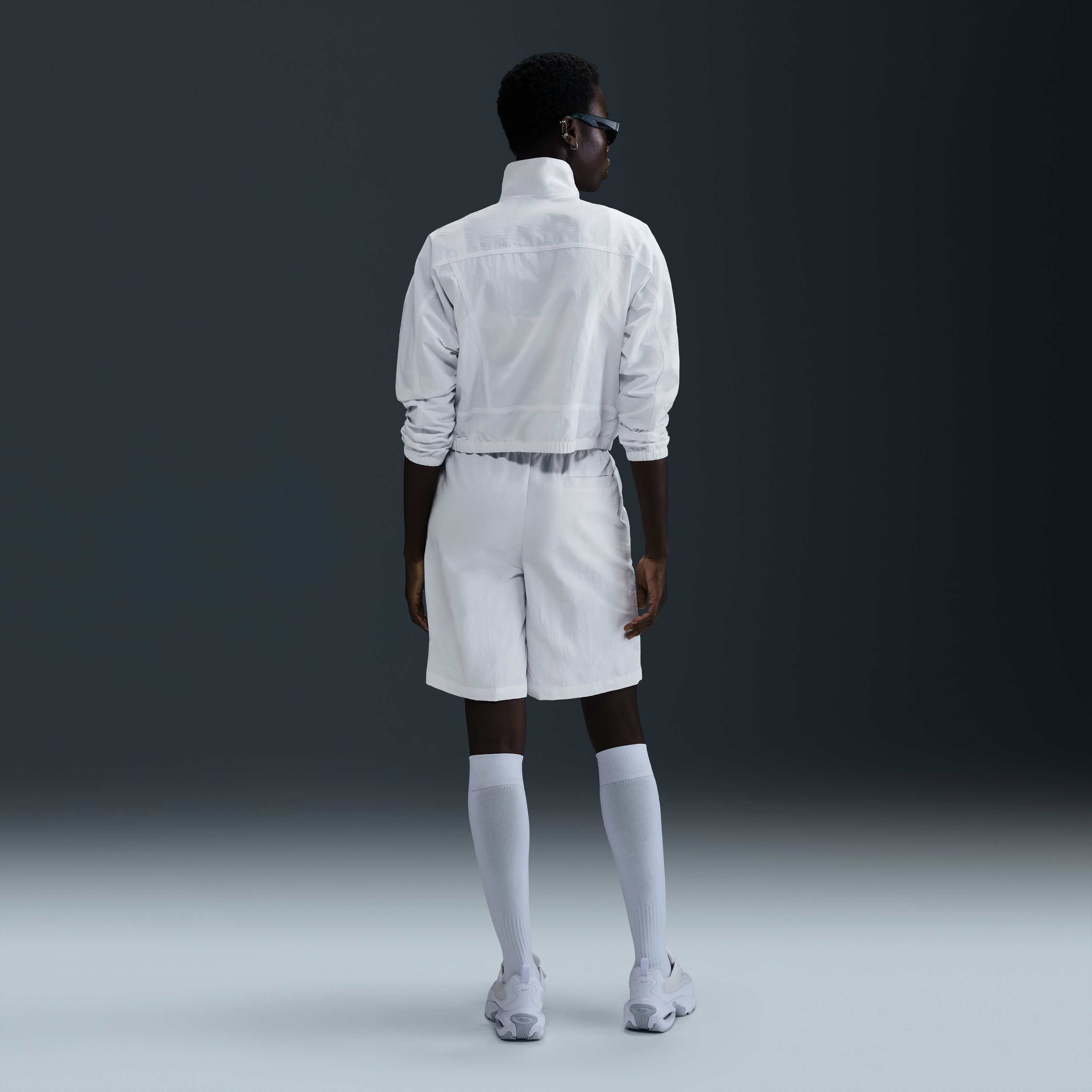 نايكي سبورتسوير ايفريثنج ووفنز image number 3