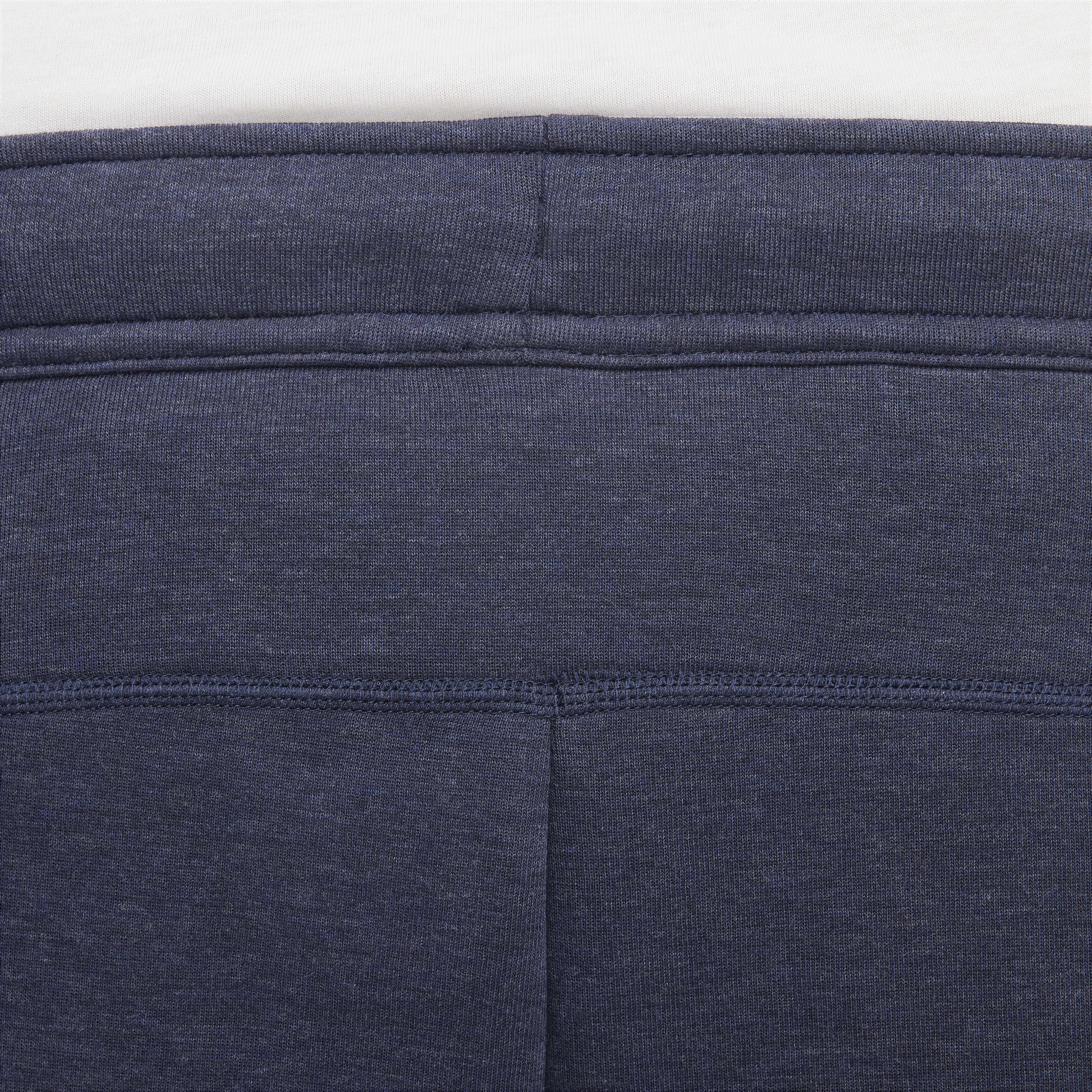 نايكي سبورتسوير تك فليس image number 15