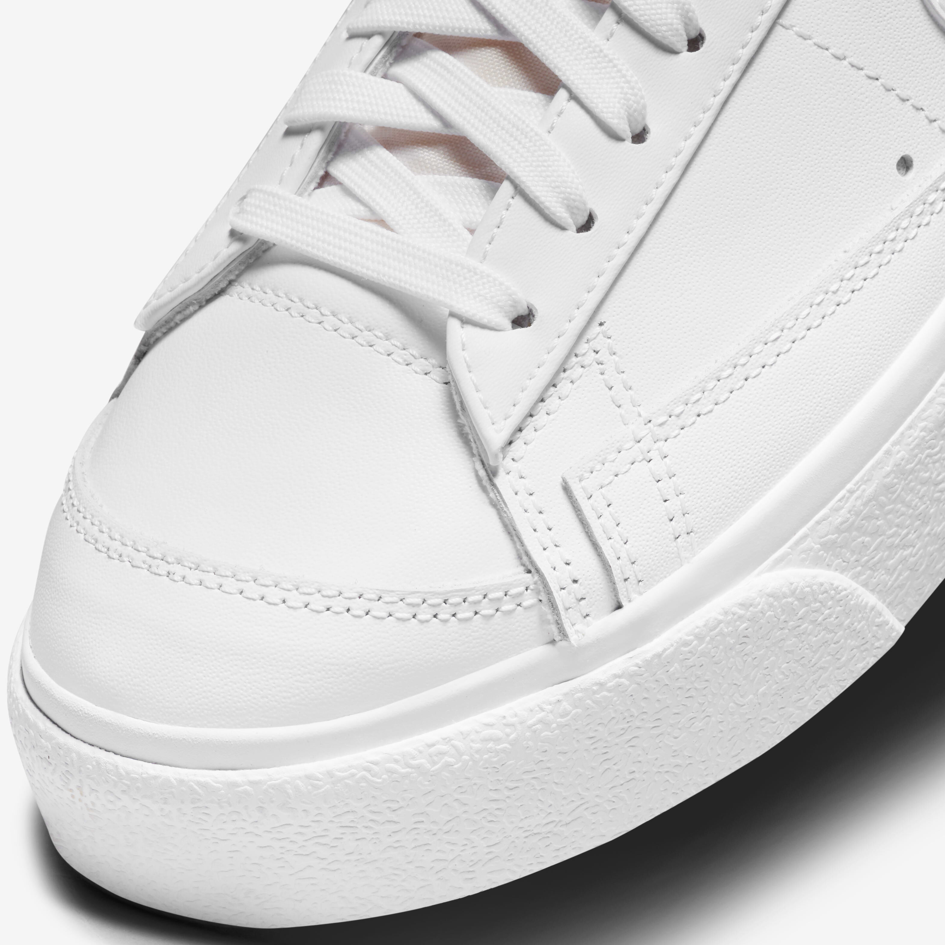 نايكي بليزر لو بلاتفورم image number 6