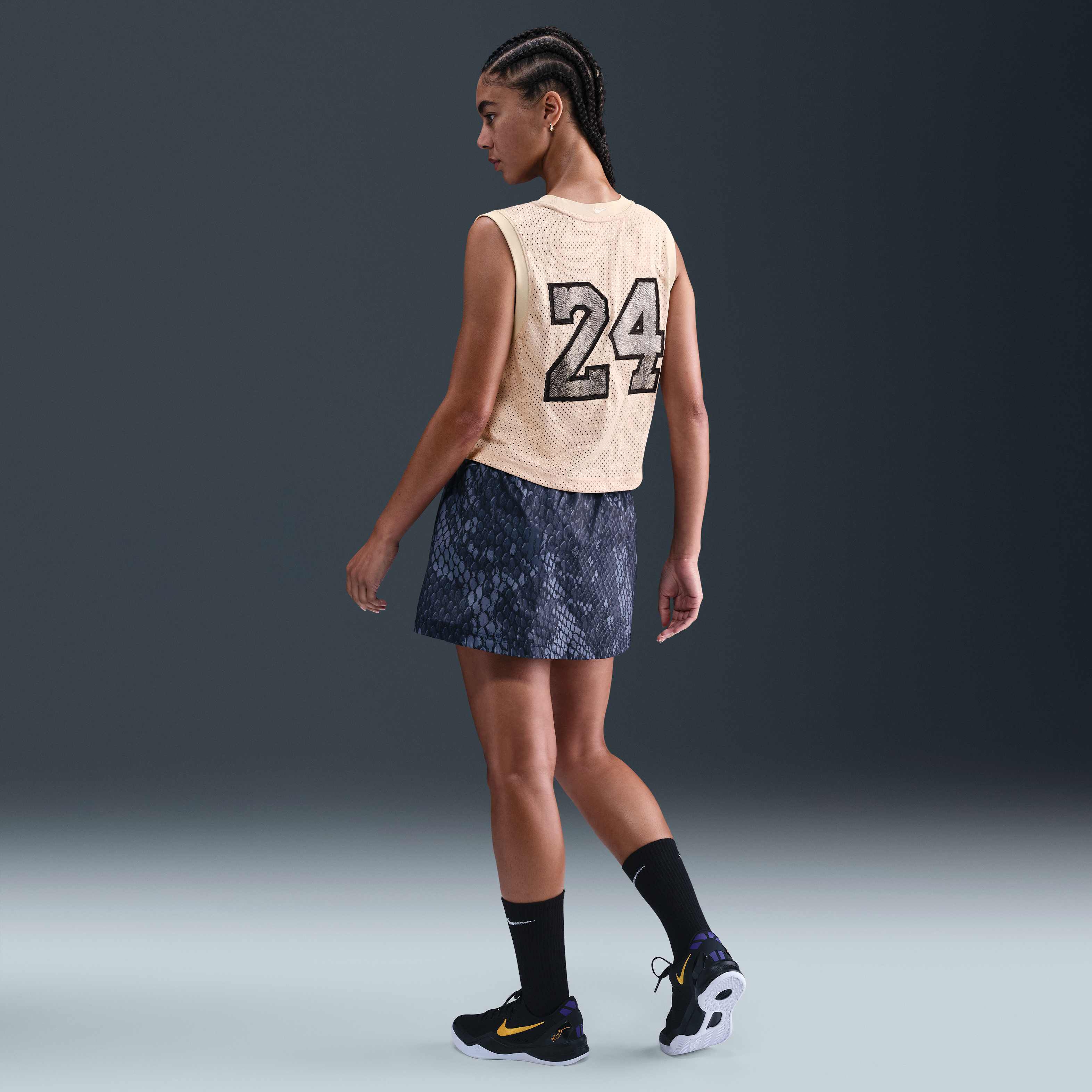 Kobe image number 4