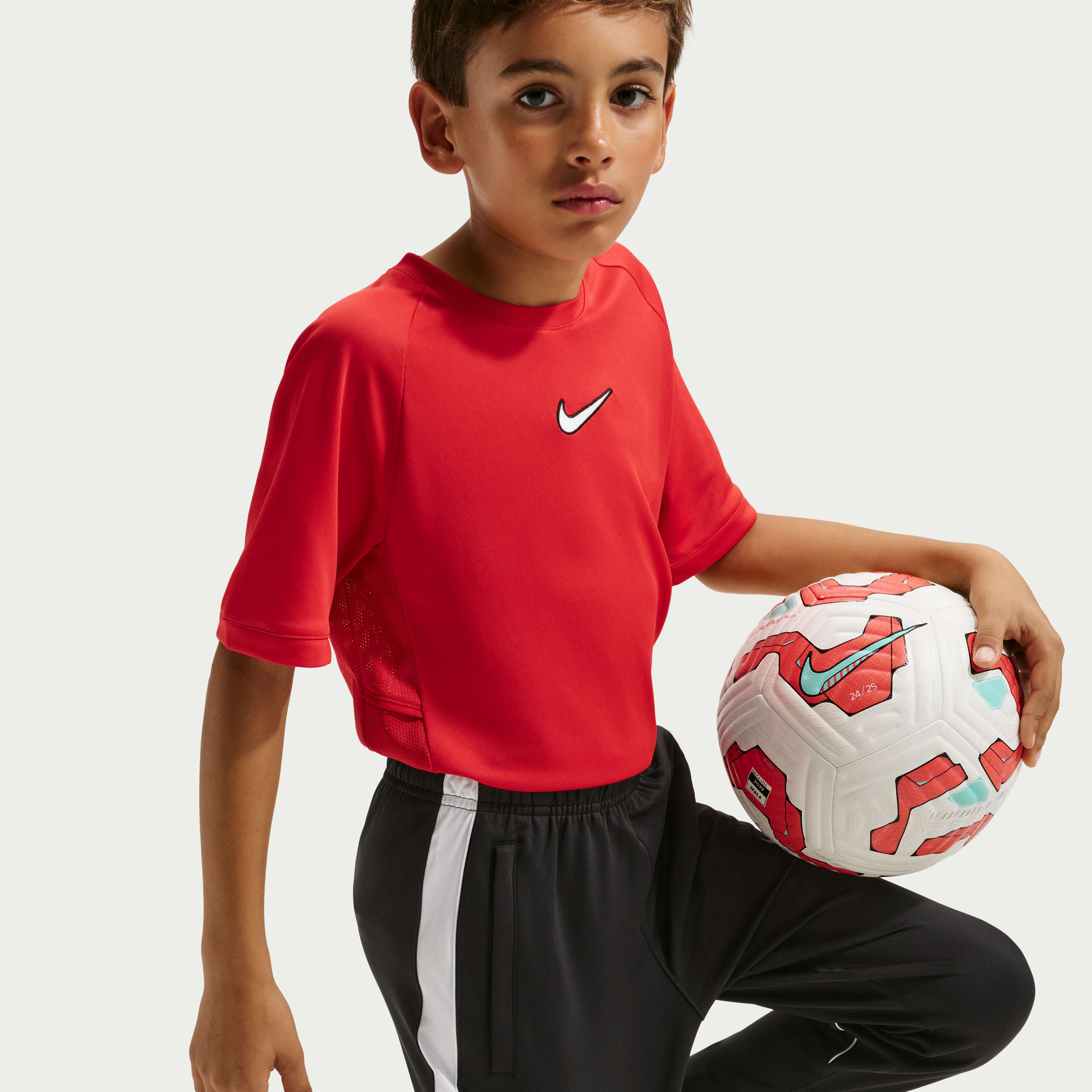 Nike Strike image number 3