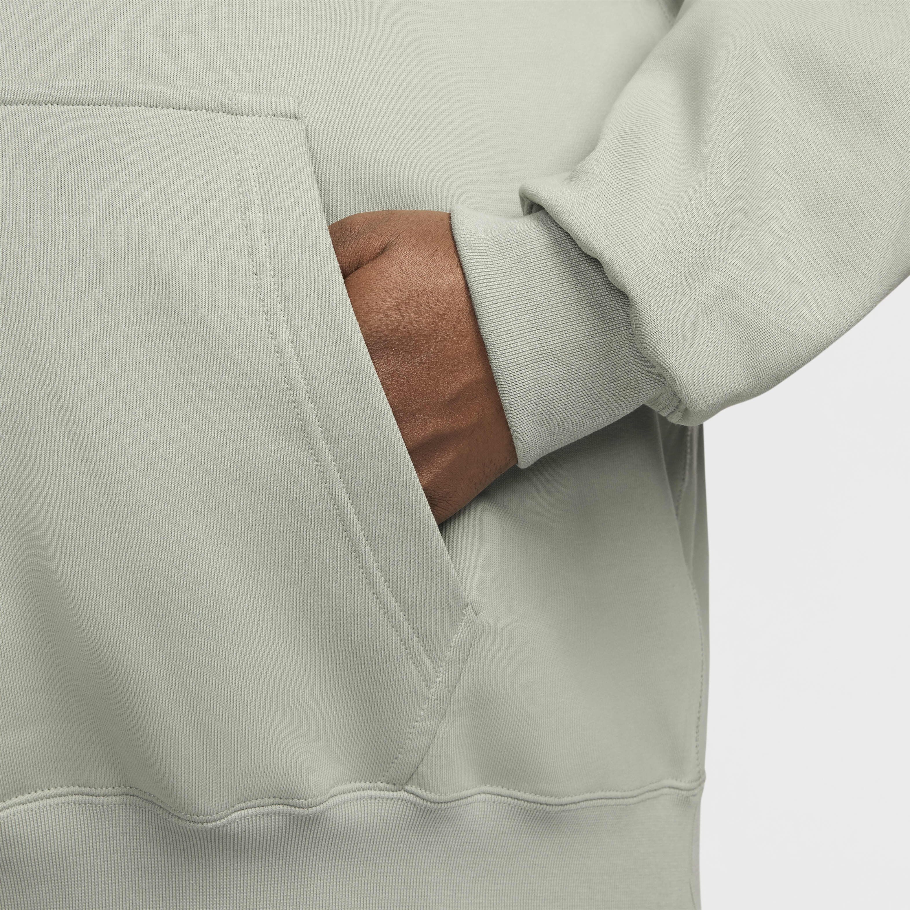 Nike Solo Swoosh image number 11