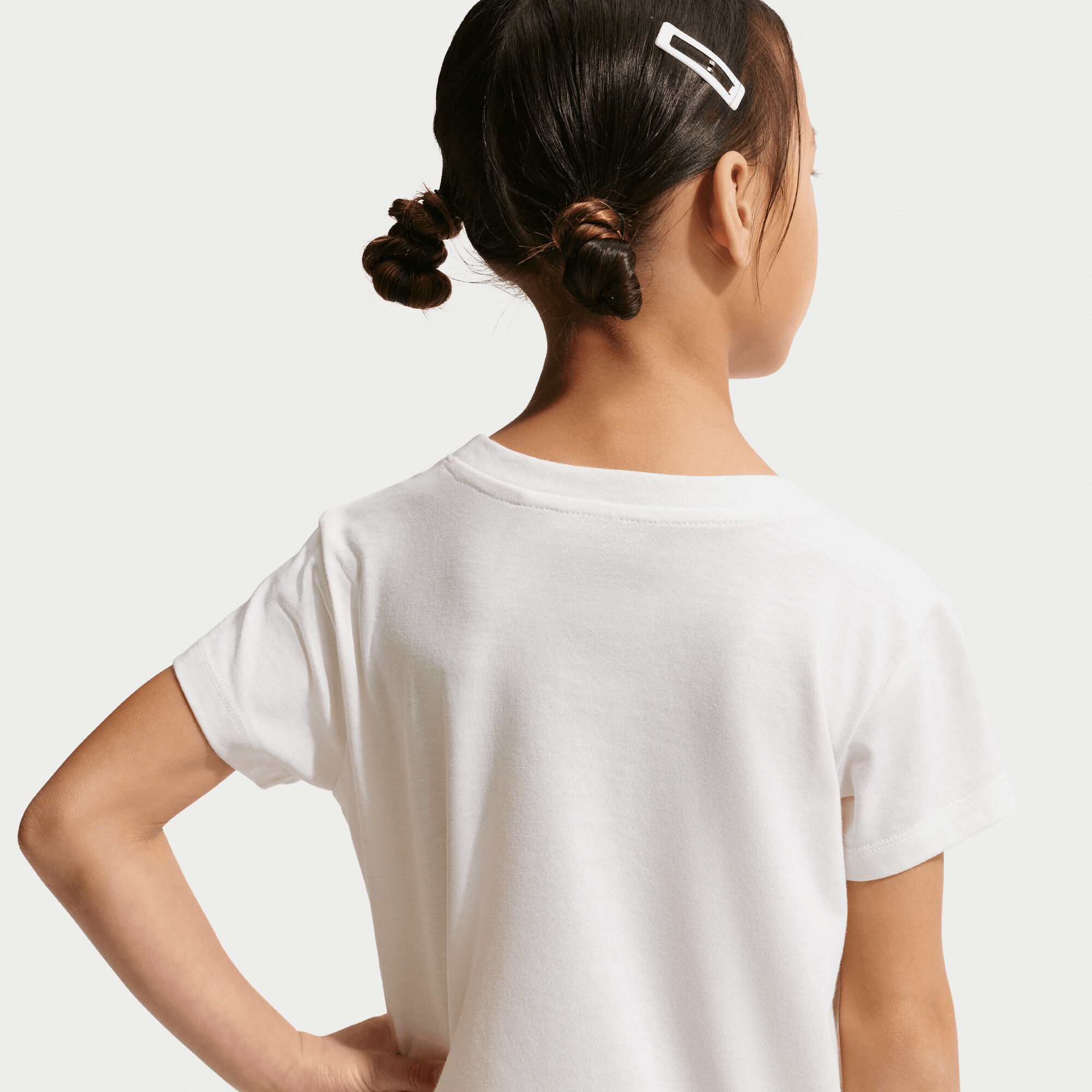 نايكي تشيري image number 3