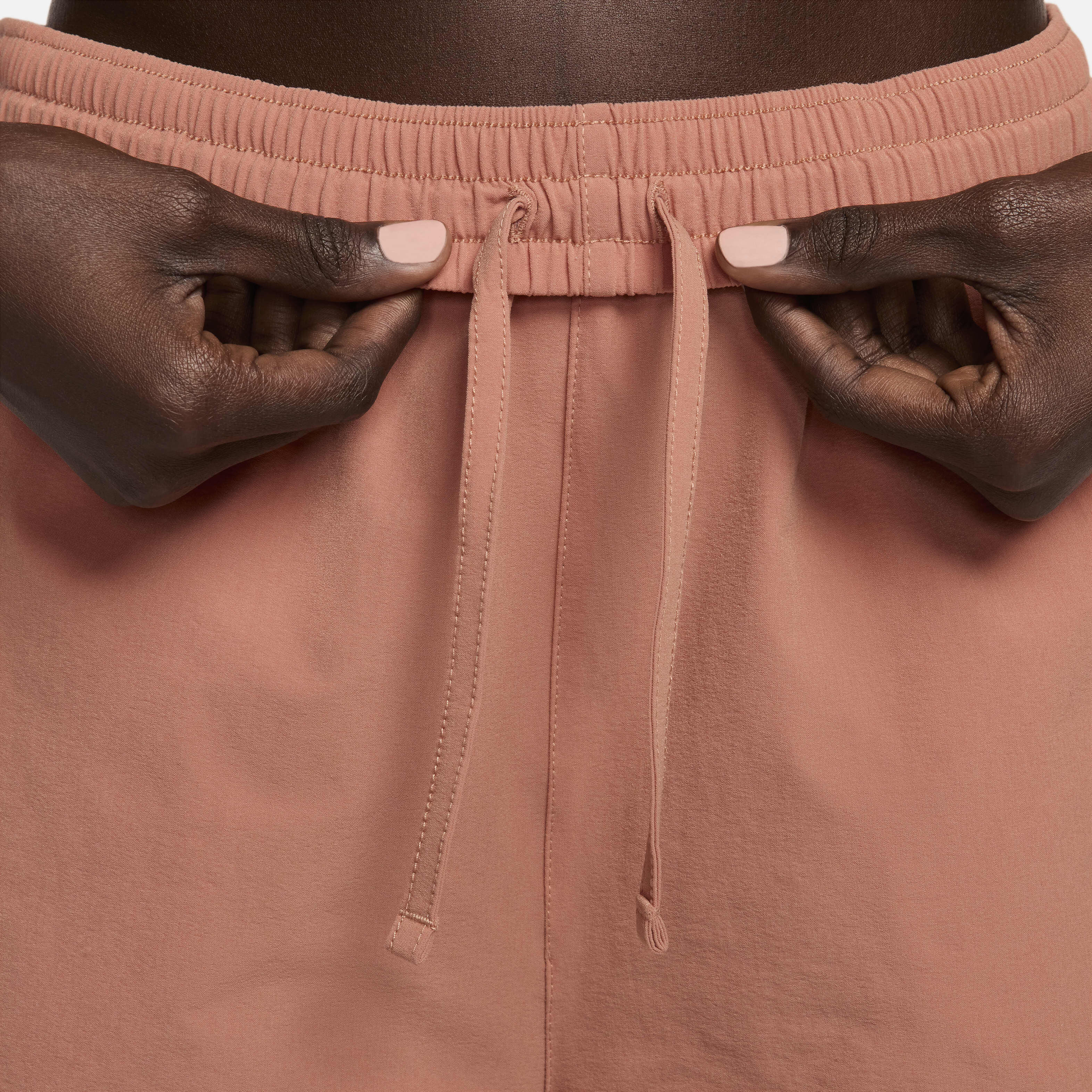 نايكي سبورتسوير image number 3