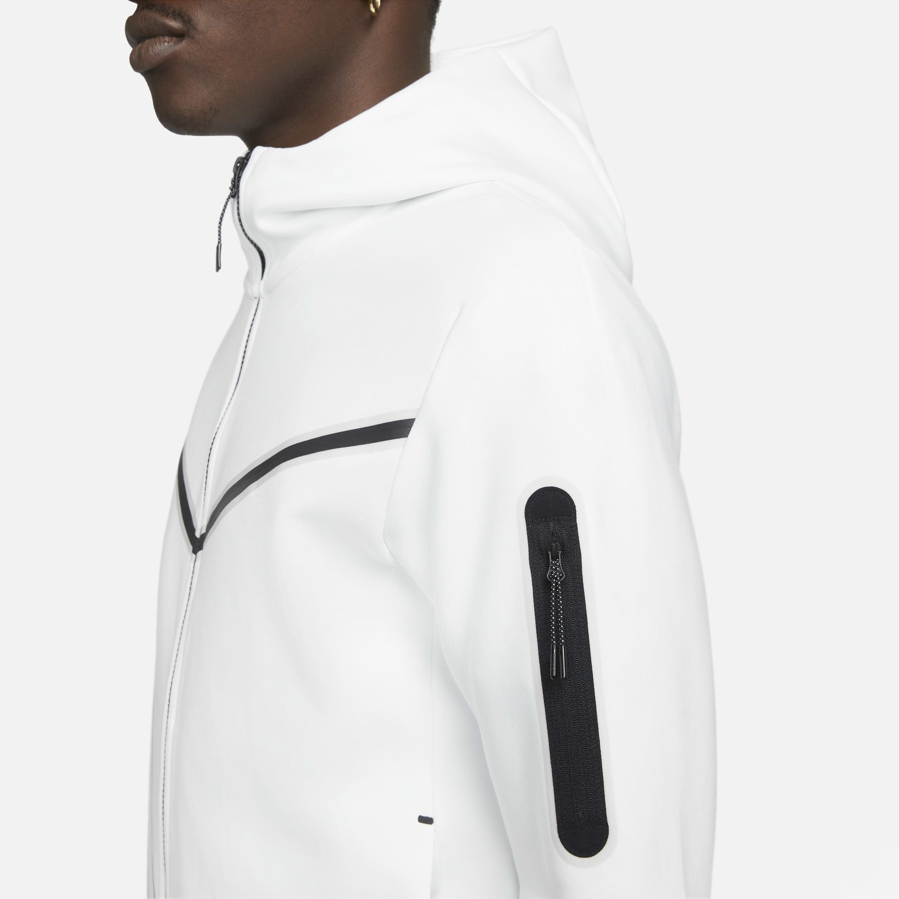 Nike Sportswear Tech Fleece image number 4