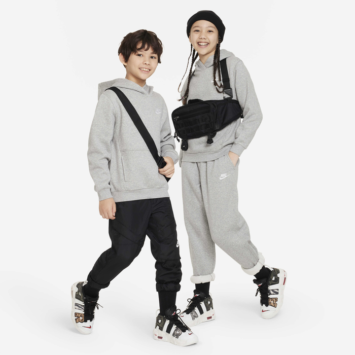 نايكي سبورتسوير كلوب فليس image number 4 نايكي سبورتسوير كلوب فليس image number 4