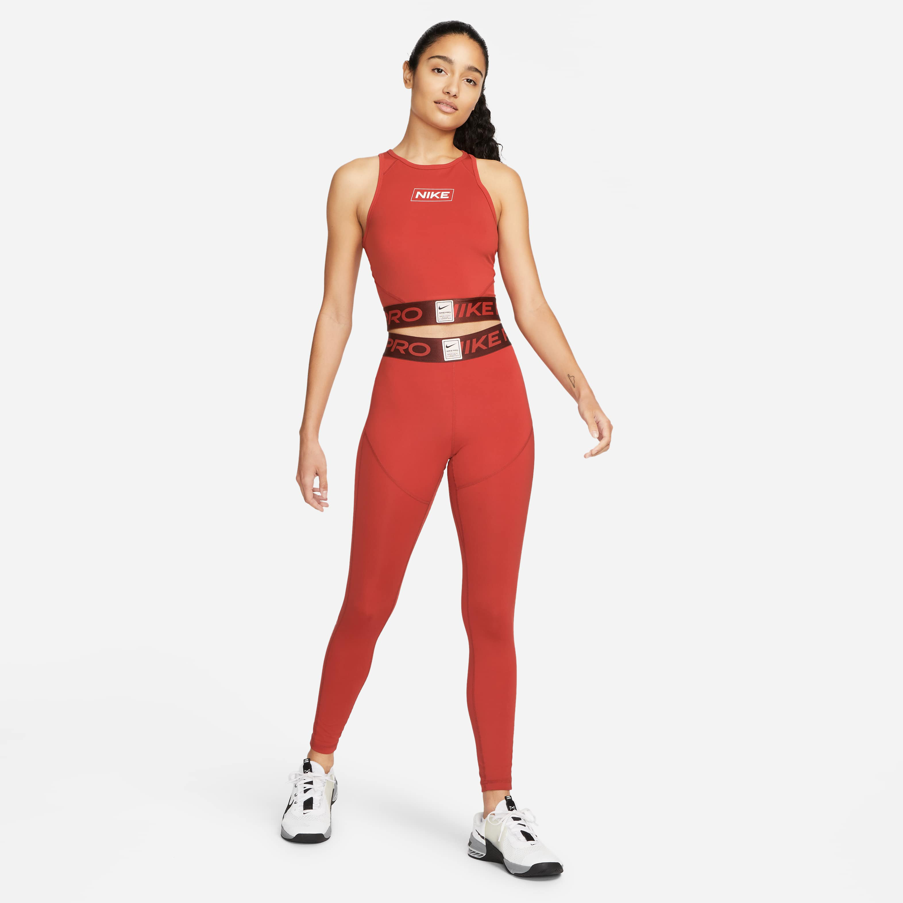 نايكي برو دراي-فت image number 4