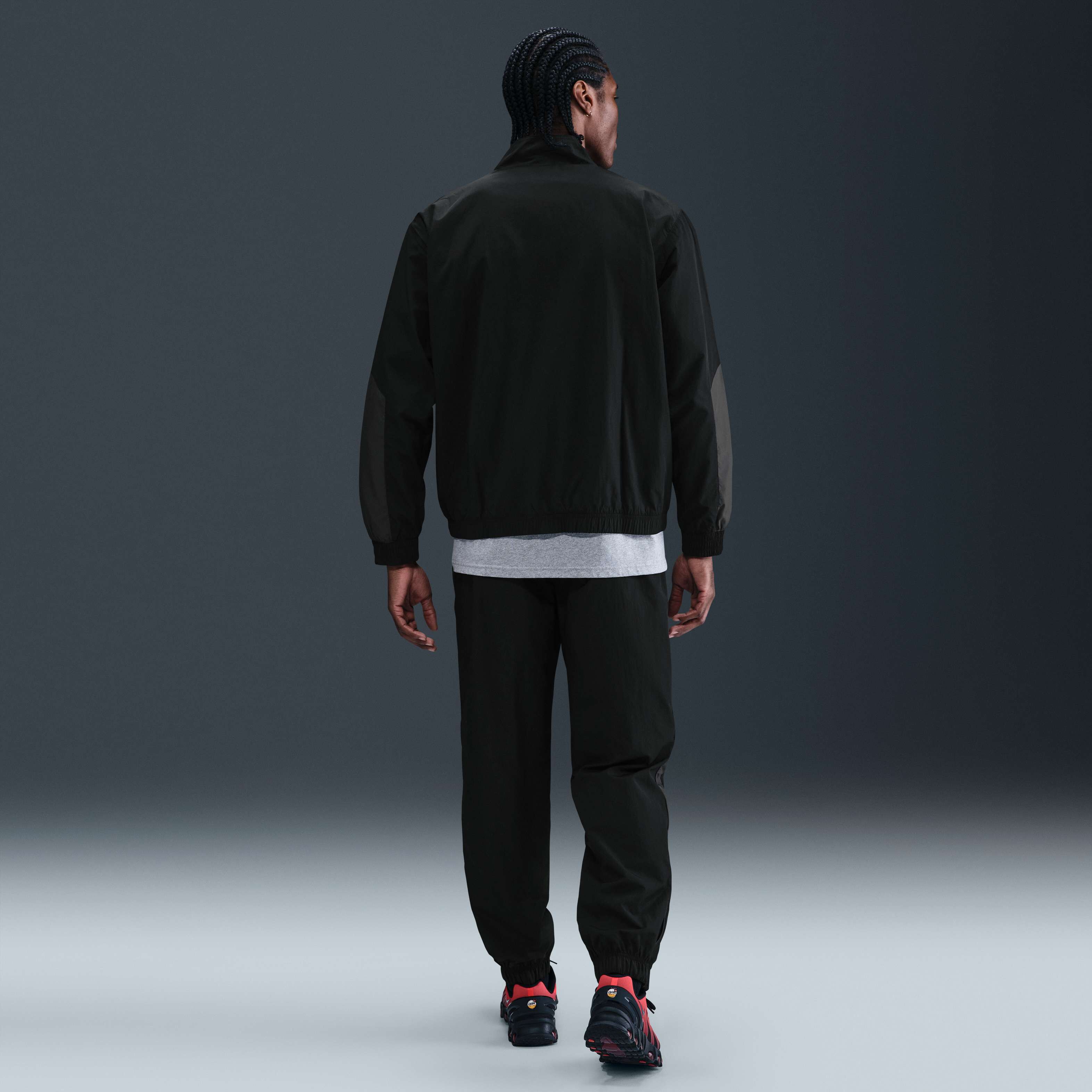 نايكي سبورتسوير image number 4