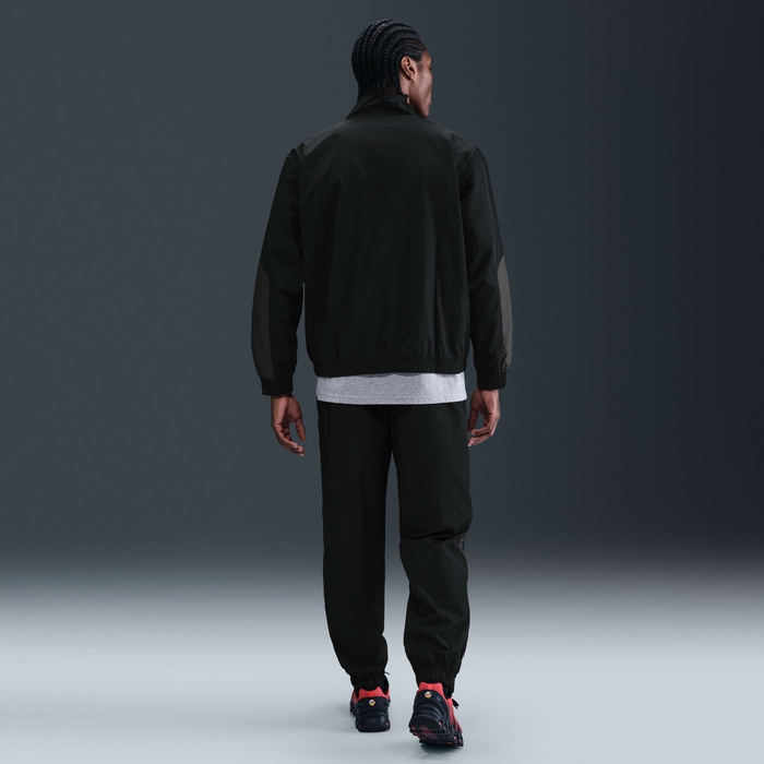 نايكي سبورتسوير image number 4 نايكي سبورتسوير image number 4