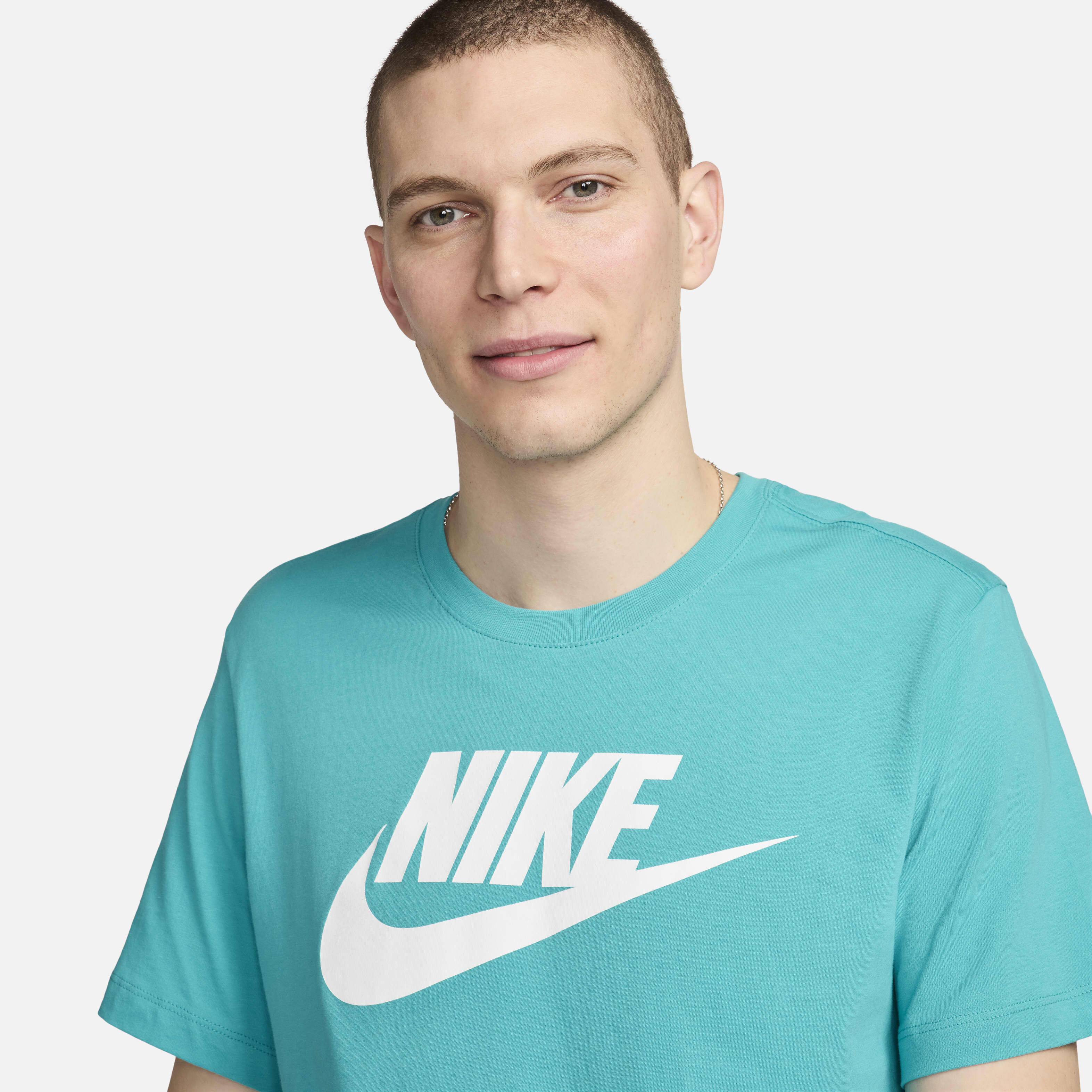 Nike Sportswear image number 2
