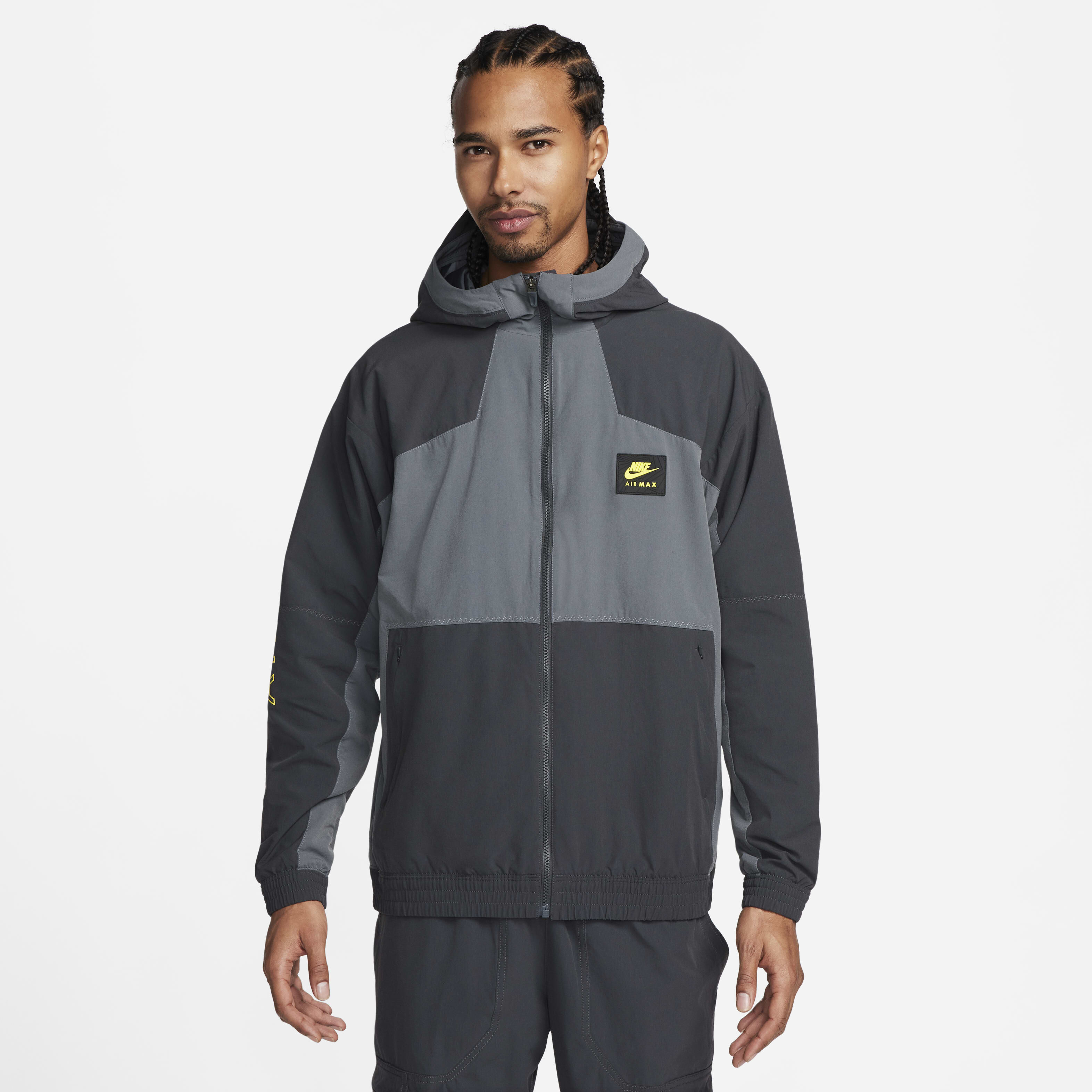 Buy Nike Air Max Men s Woven Jacket Nike Qatar Official