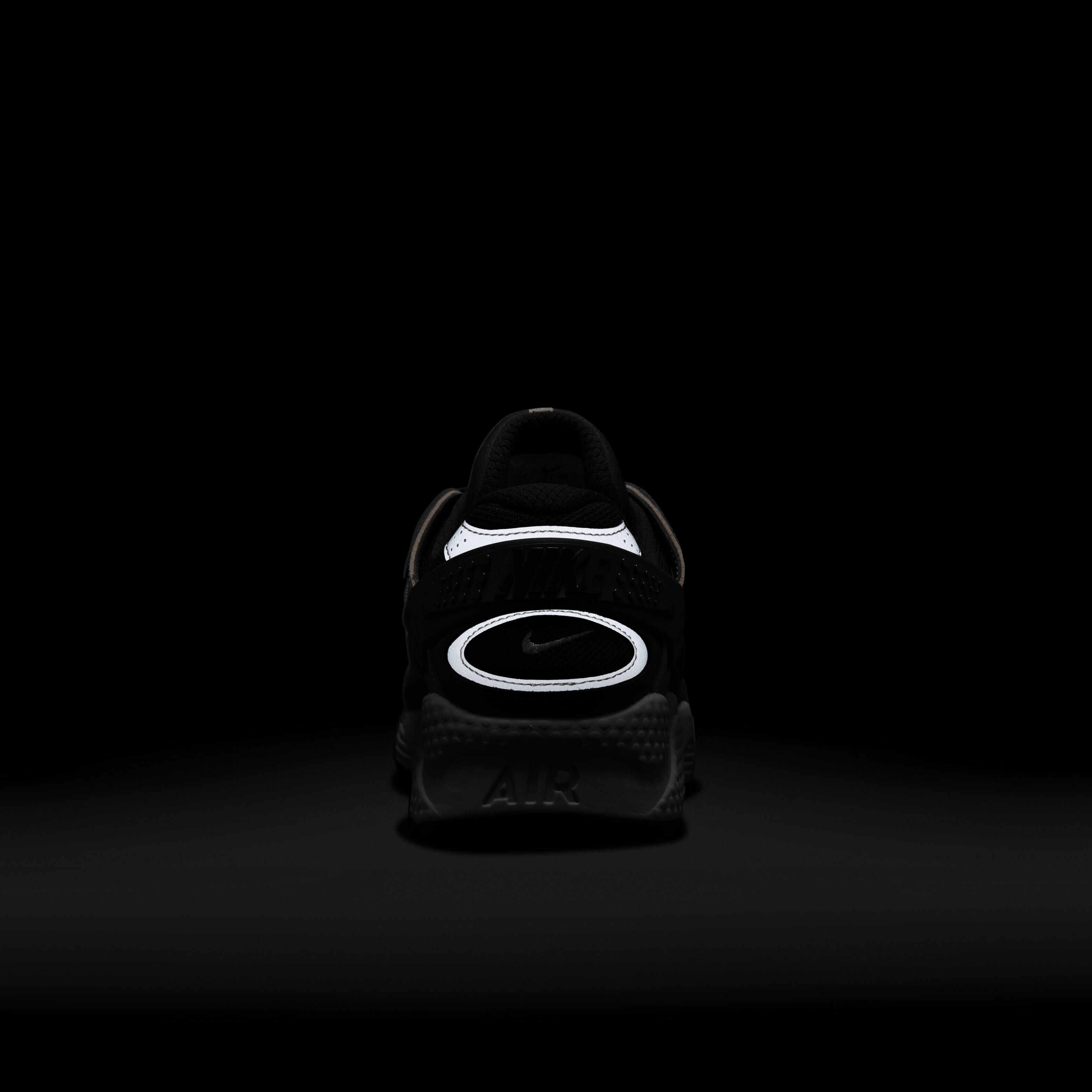 نايكي اير هيوراشي رانر image number 10