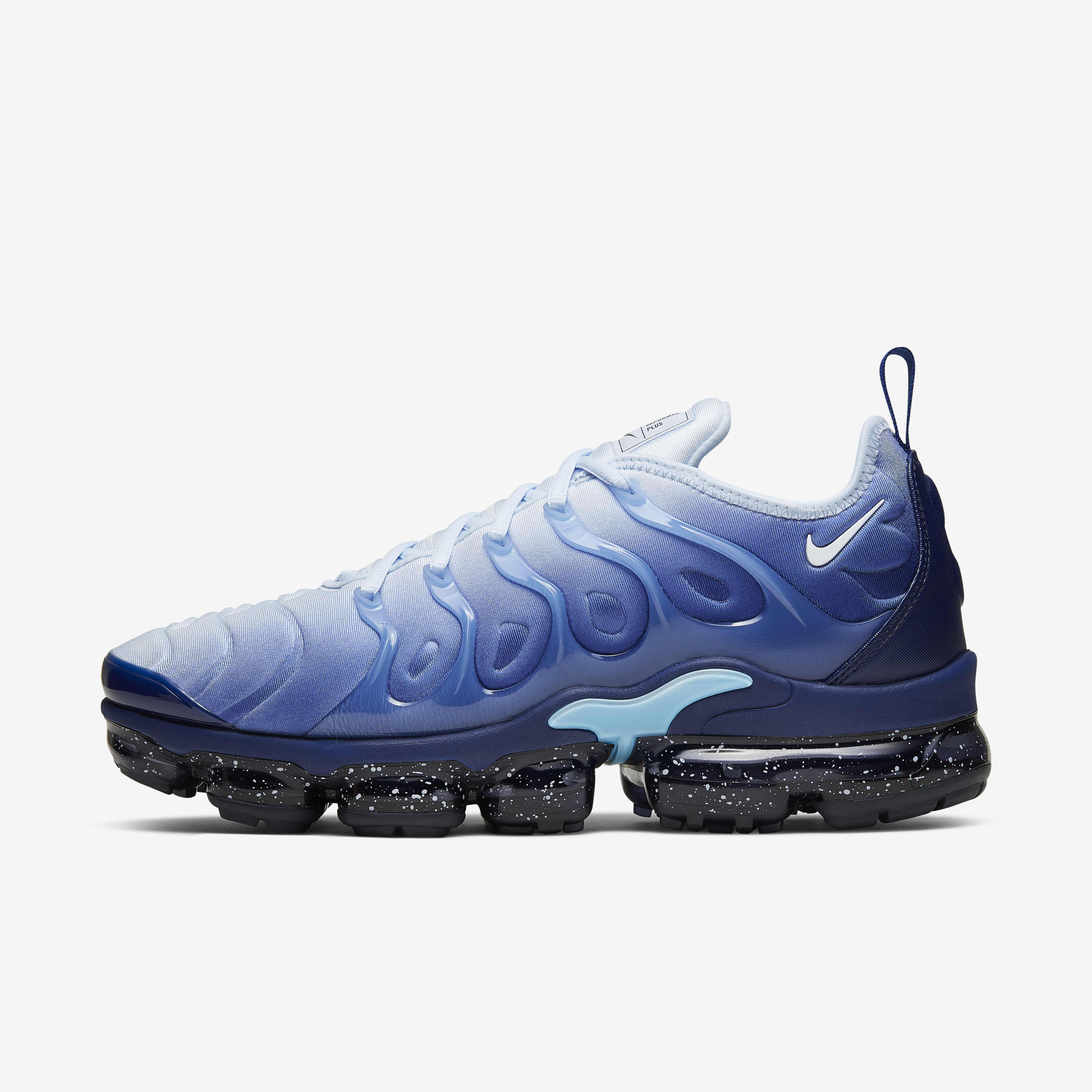 Nike men's vapormax plus clearance